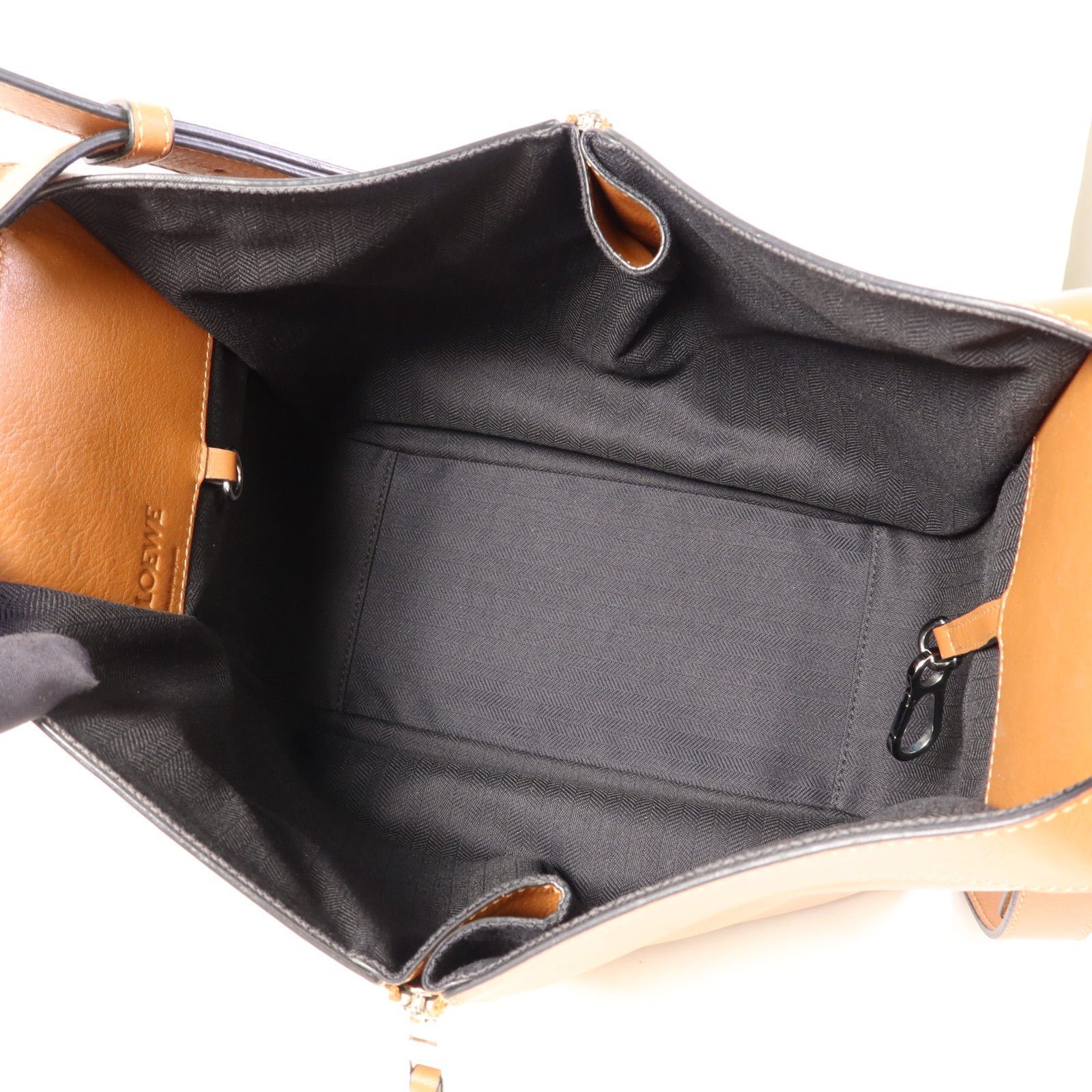 LOEWE 牛皮皮革Hammock Small銀扣手挽肩背兩用袋