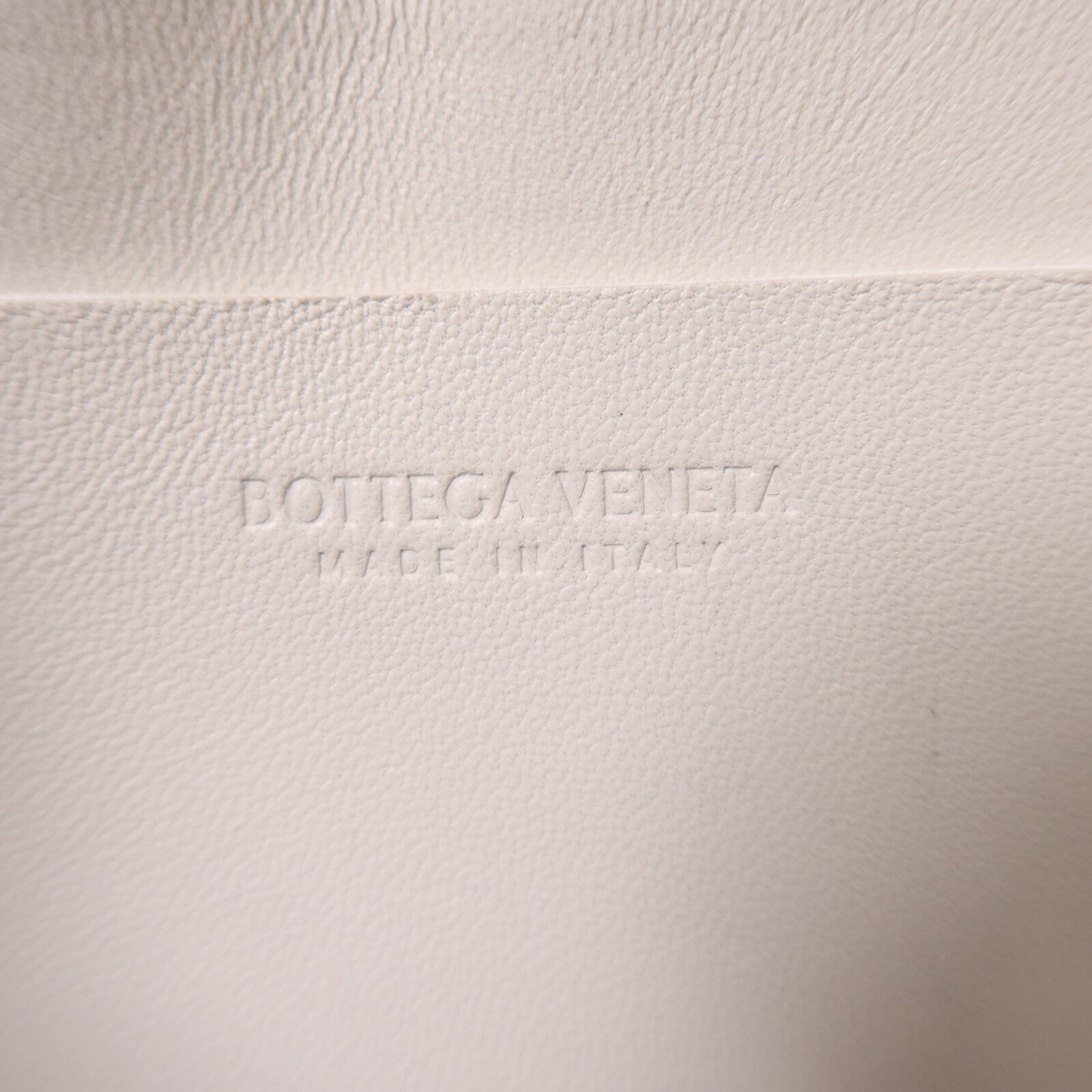 BOTTEGA VENETA 【激減優惠】牛皮皮革Cassette Bag肩背袋