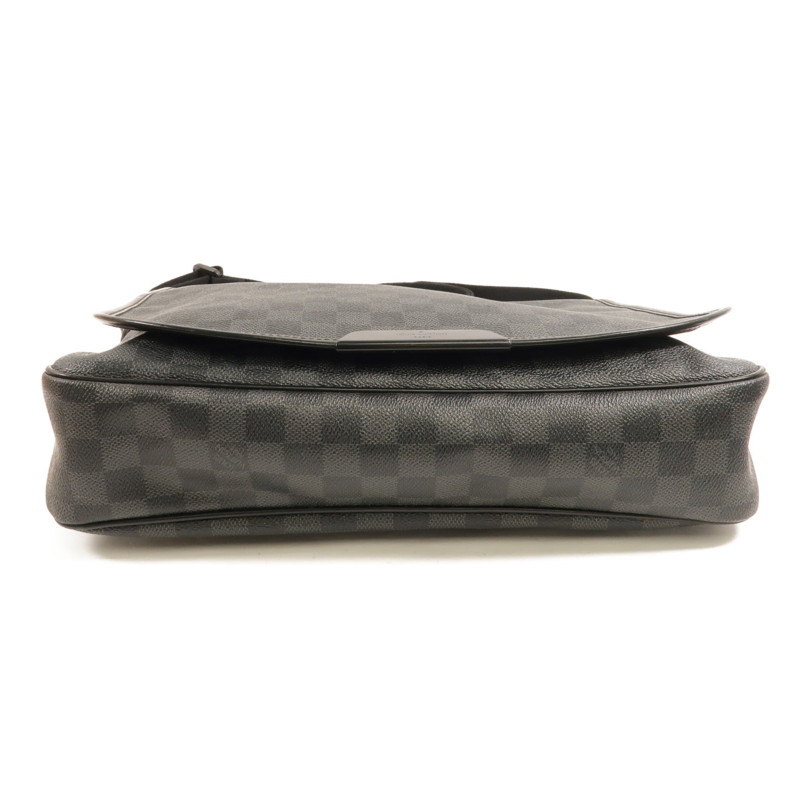 LOUIS VUITTON Damier Graghite Daniel MM銀扣肩背袋