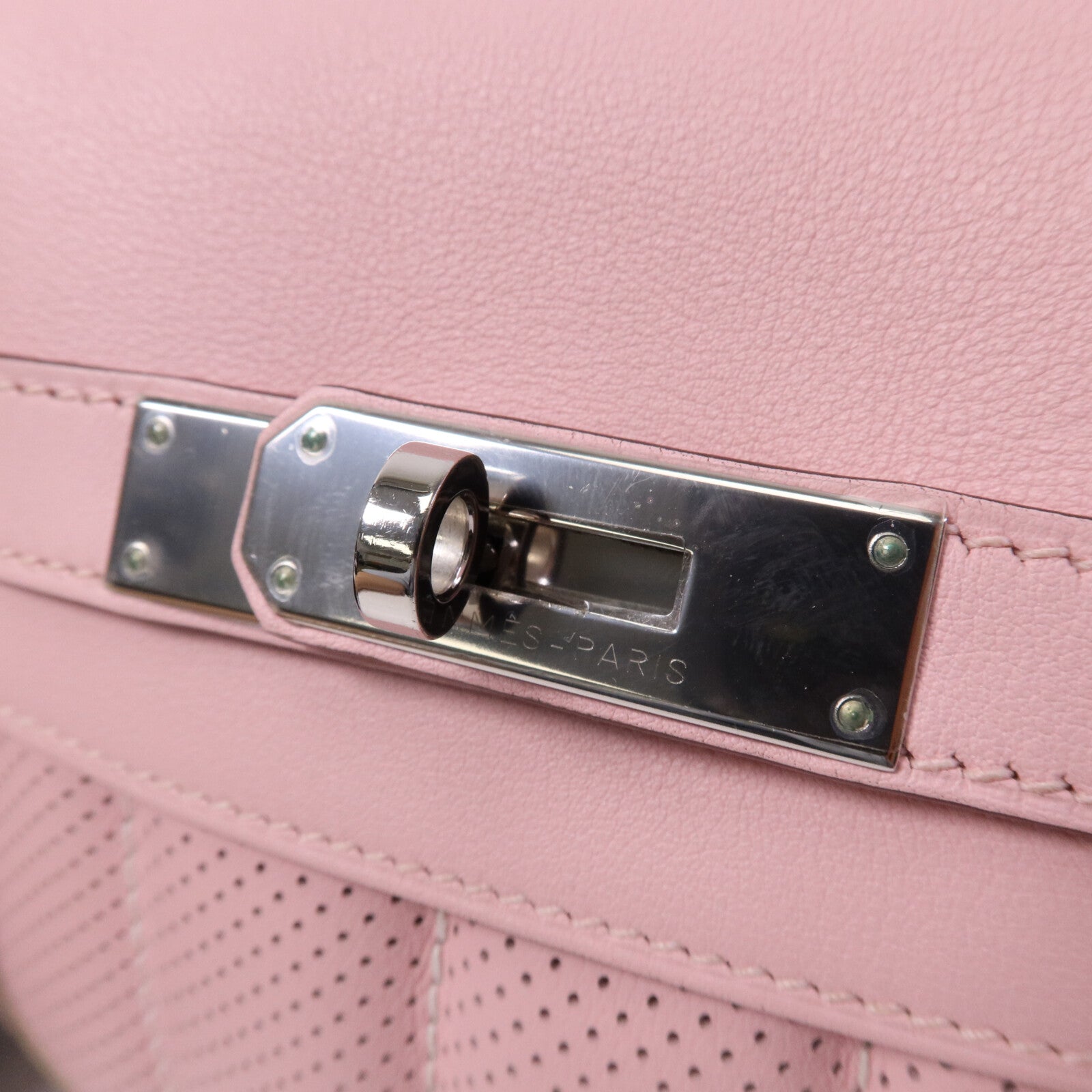 HERMES Swift皮革Mini Berline銀扣肩背袋Argile/Rose Sakura