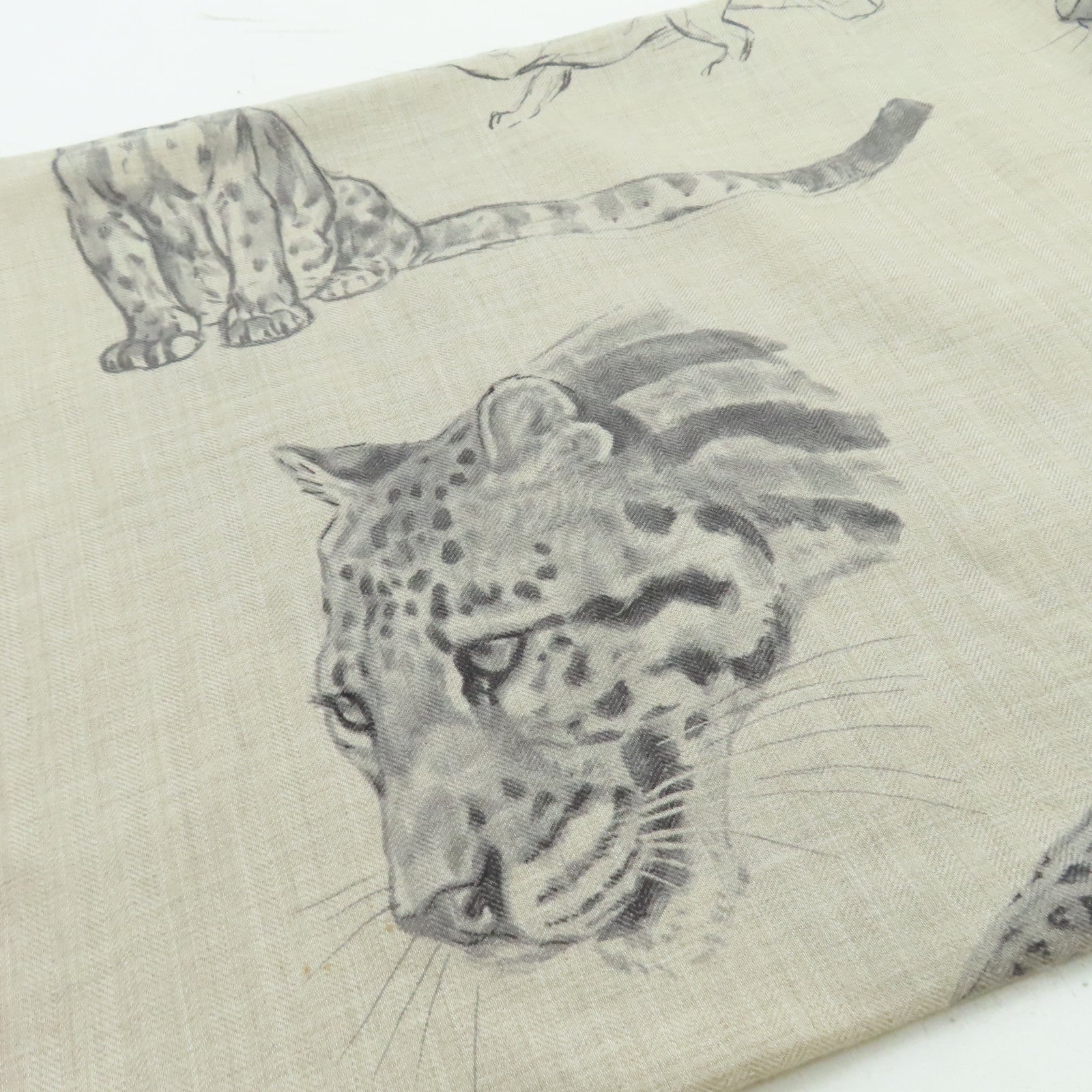 HERMES 羊絨/絲質Scarf圍巾灰色/紅色
