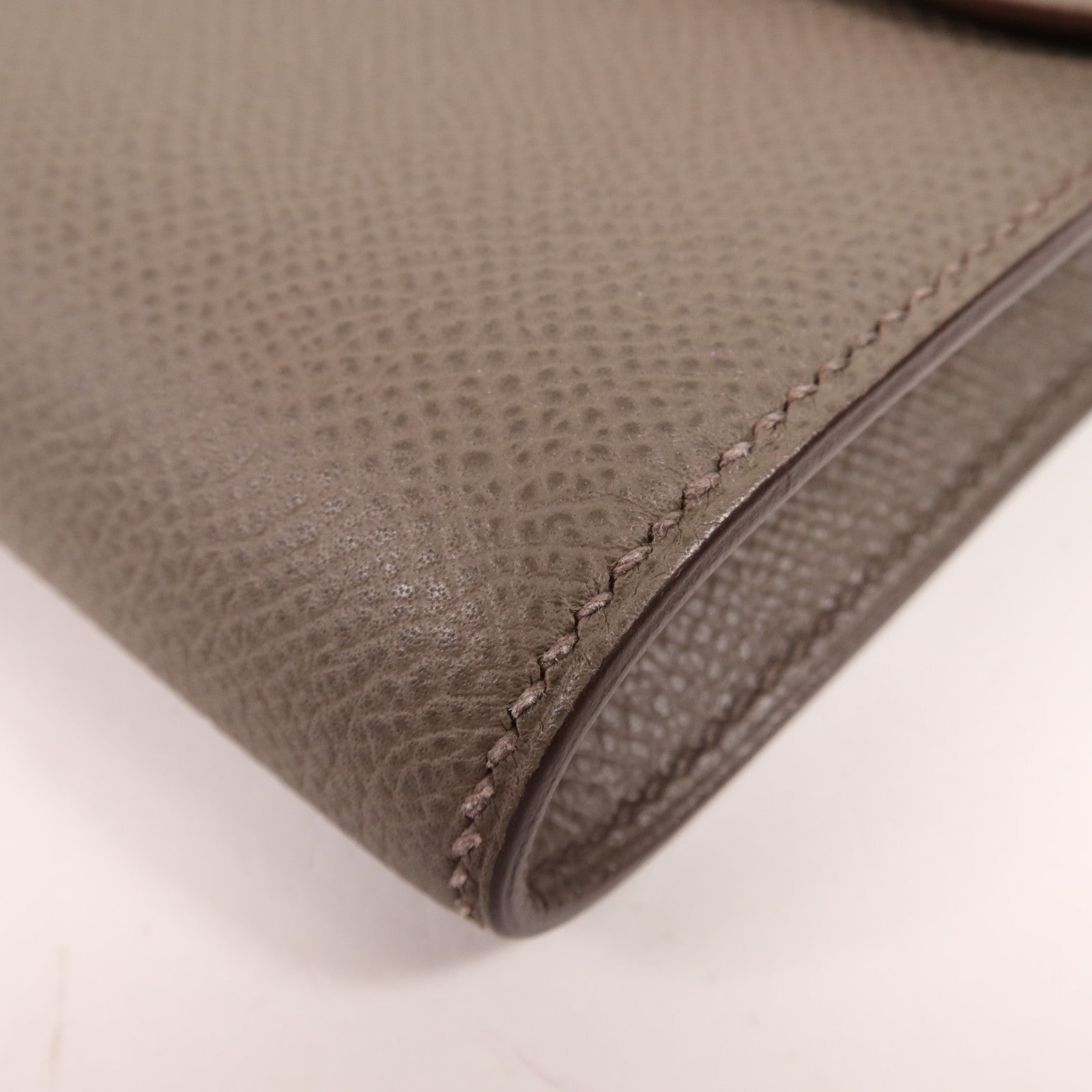 HERMES Epsom皮革Constance To Go金扣肩背袋Etain