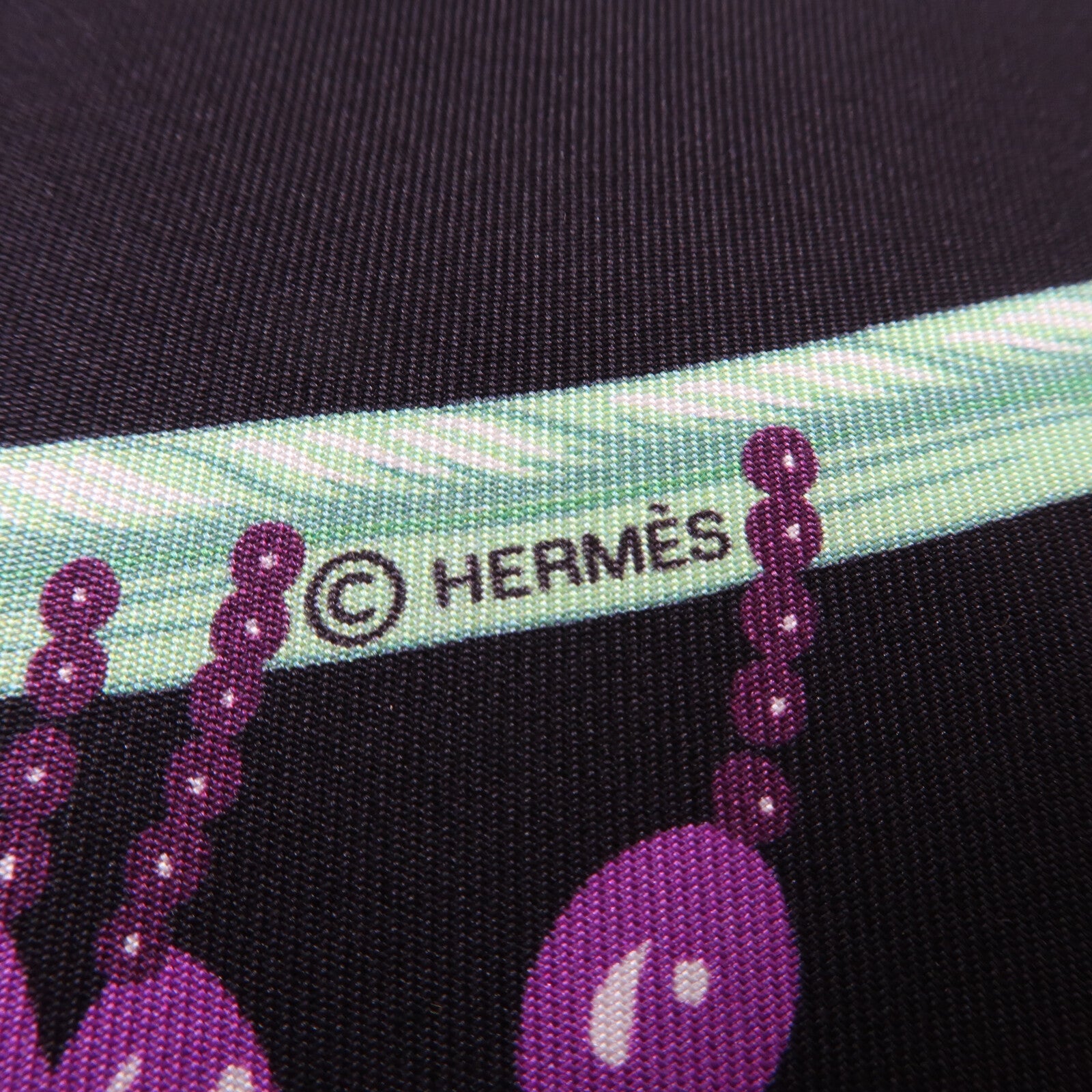 HERMES 絲質Maxi Twilly絲巾