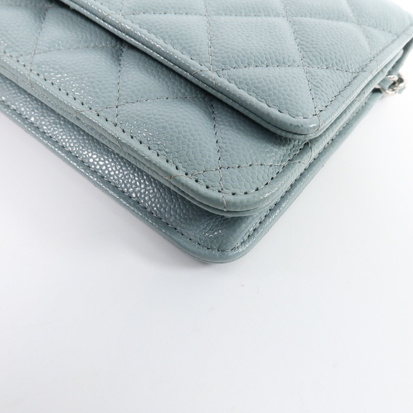 CHANEL 牛皮皮革WOC Wallet On Chain鏈帶肩背袋