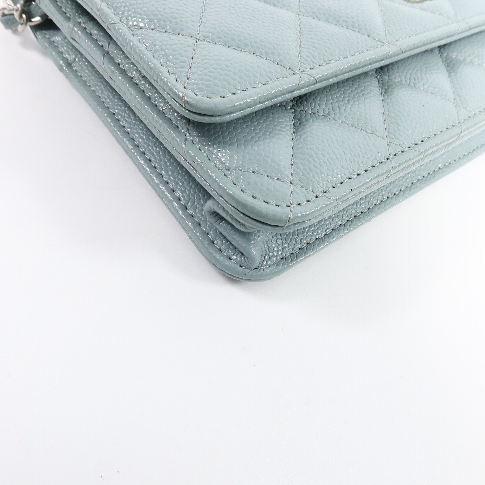 CHANEL 牛皮皮革WOC Wallet On Chain鏈帶肩背袋