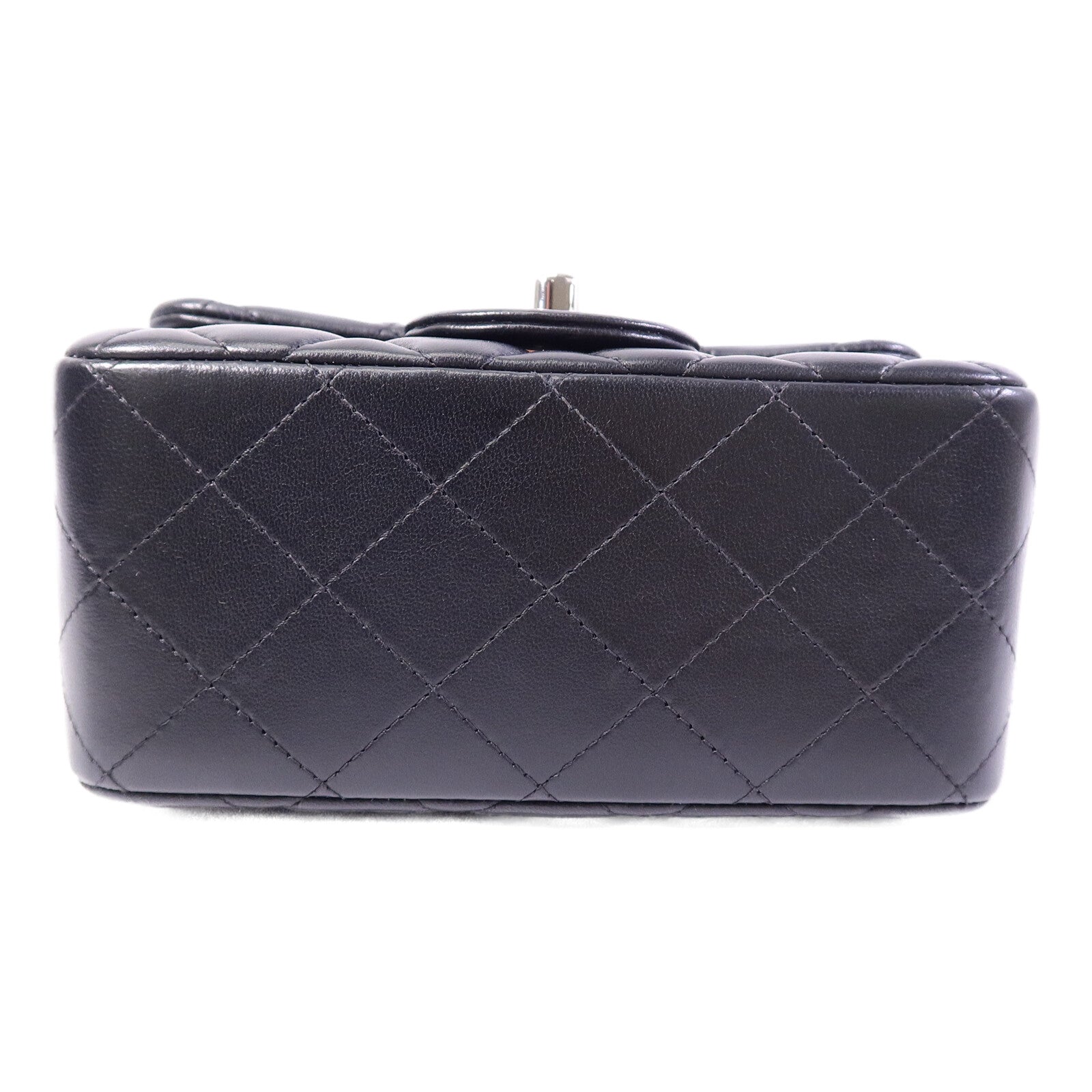 CHANEL 羊皮皮革Mini Classic 17鏈帶肩背袋