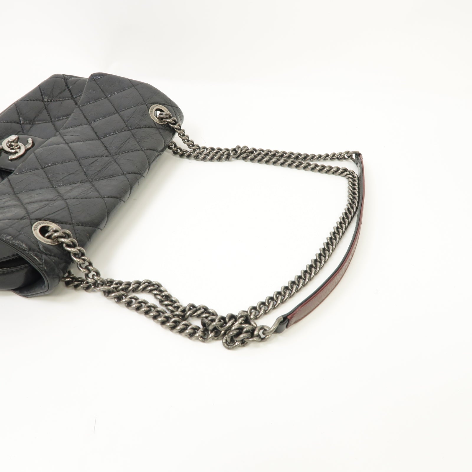CHANEL 【激減優惠】菱格牛皮皮革Chain Shoulder銀扣鏈帶肩背袋黑色