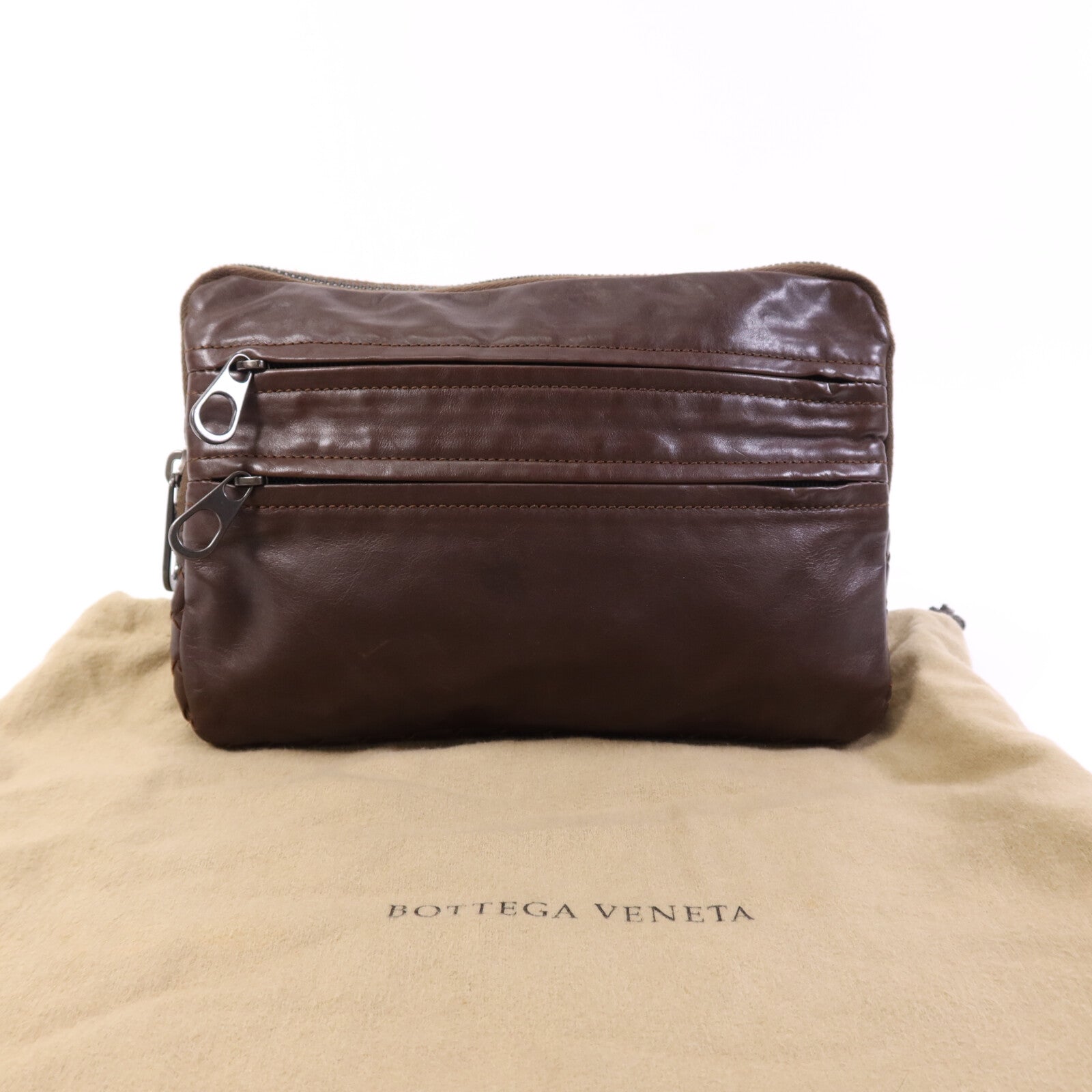 BOTTEGA VENETA 【激減優惠】牛皮皮革Pouch手拿包