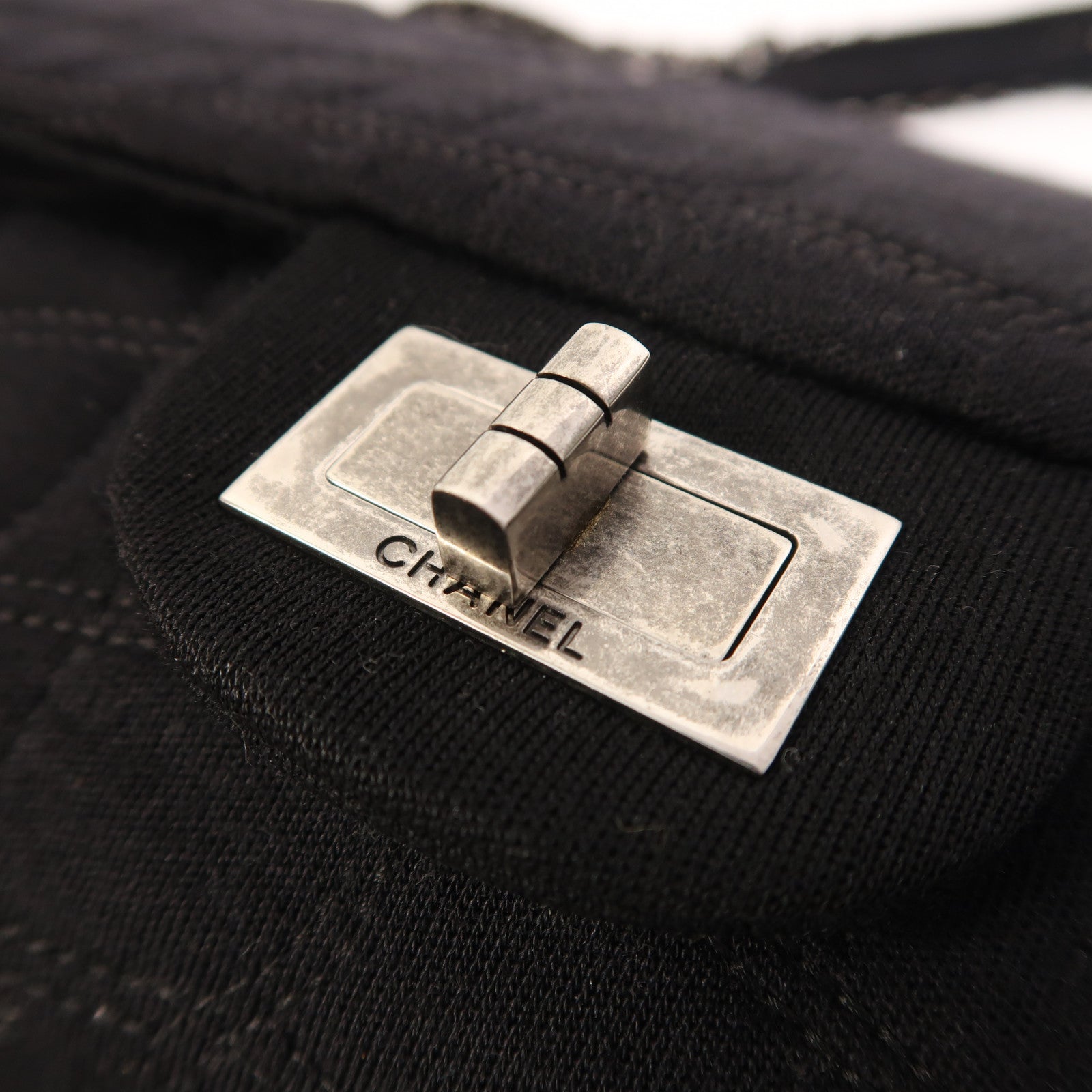 CHANEL 帆布Shoulder Bag鏈帶肩背袋