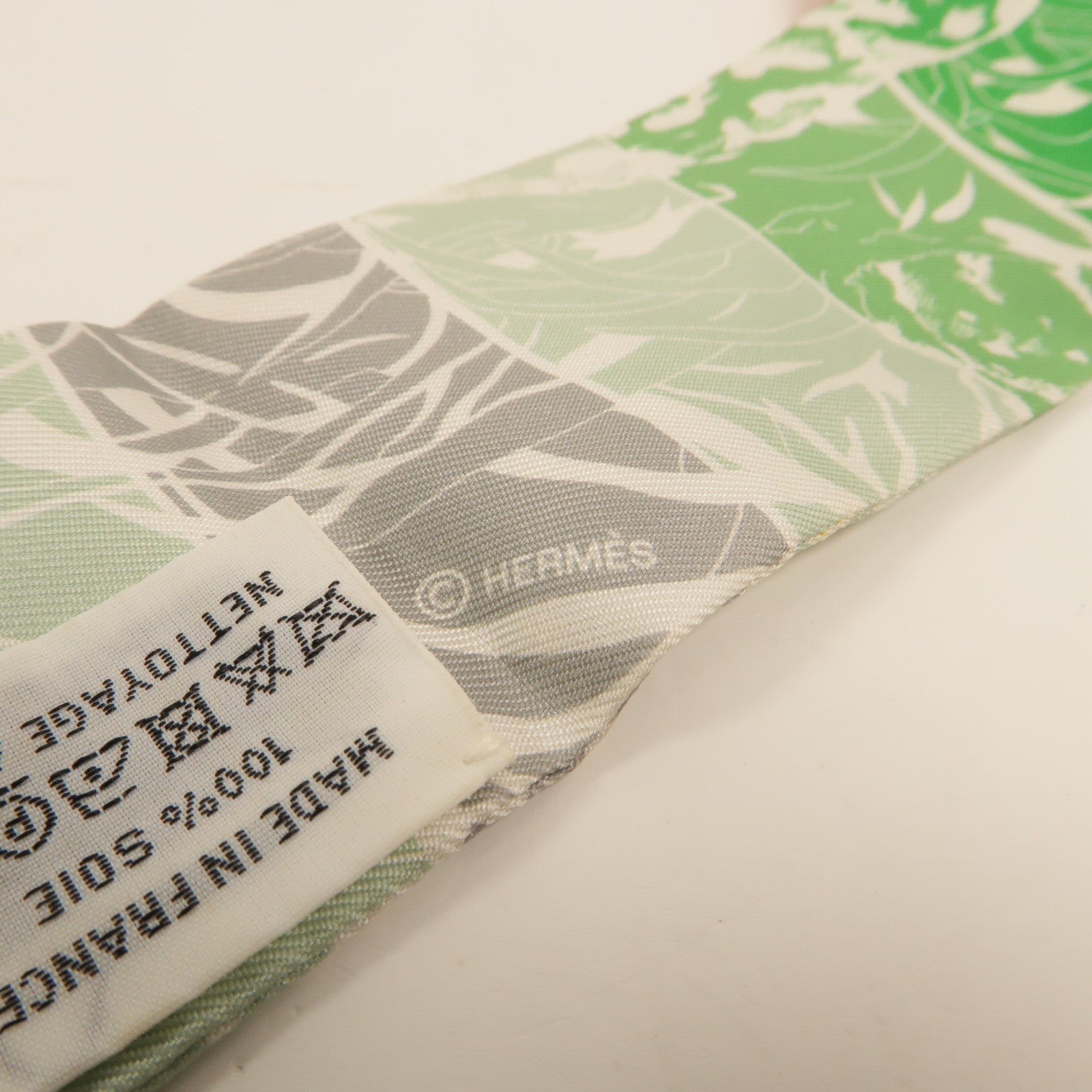 HERMES 絲質Twilly絲巾