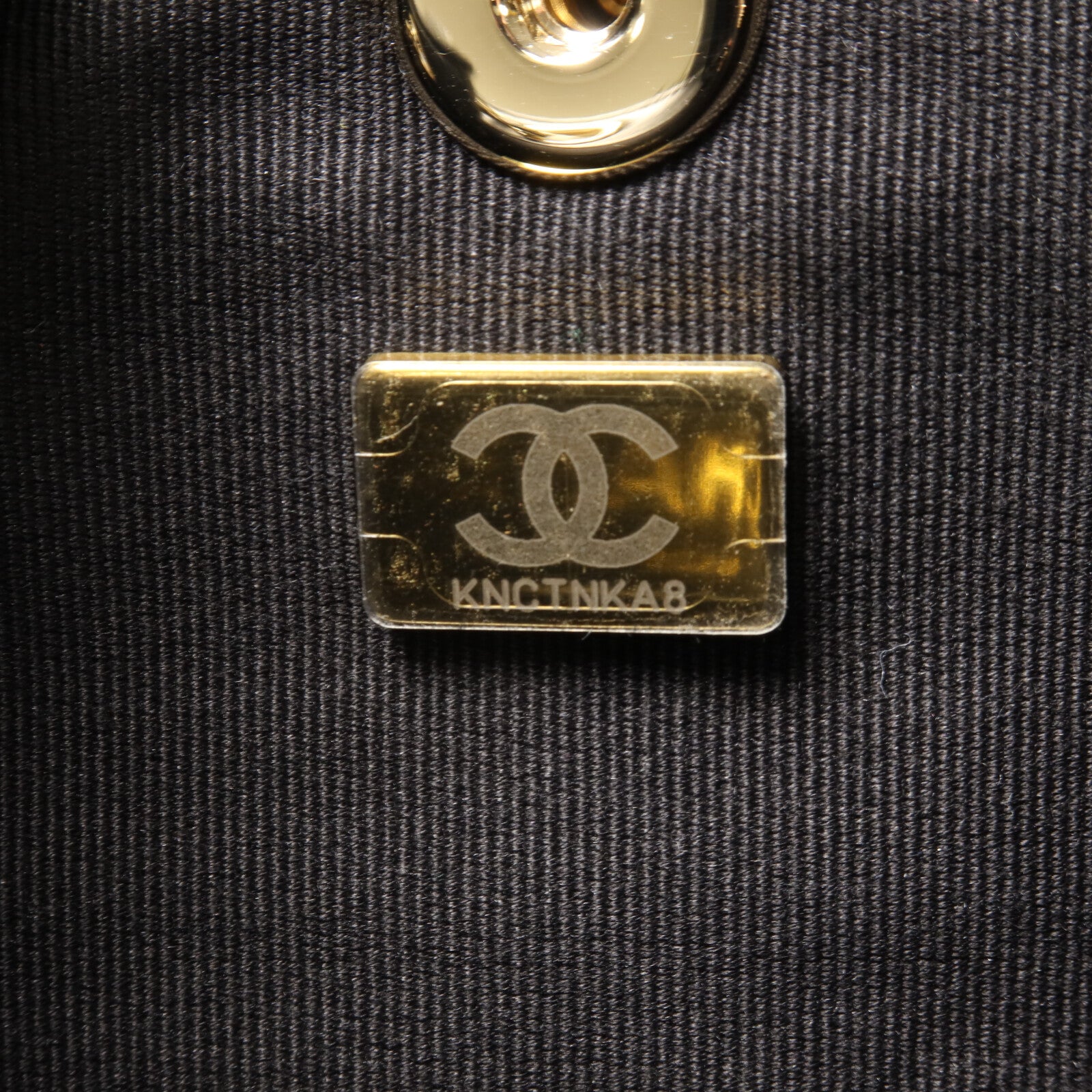 CHANEL 羊皮皮革Duma Backpack鏈帶背包