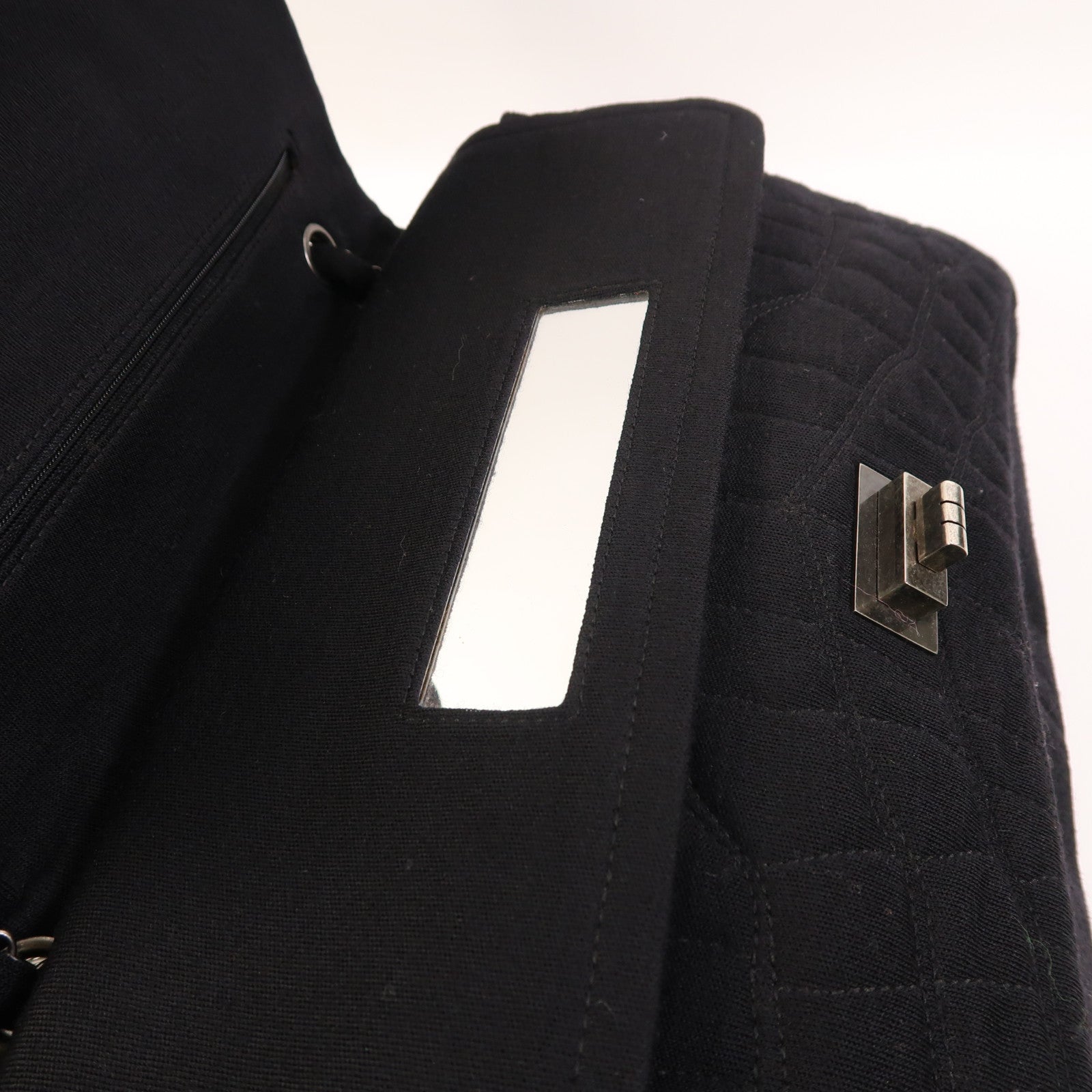 CHANEL 帆布Shoulder Bag鏈帶肩背袋