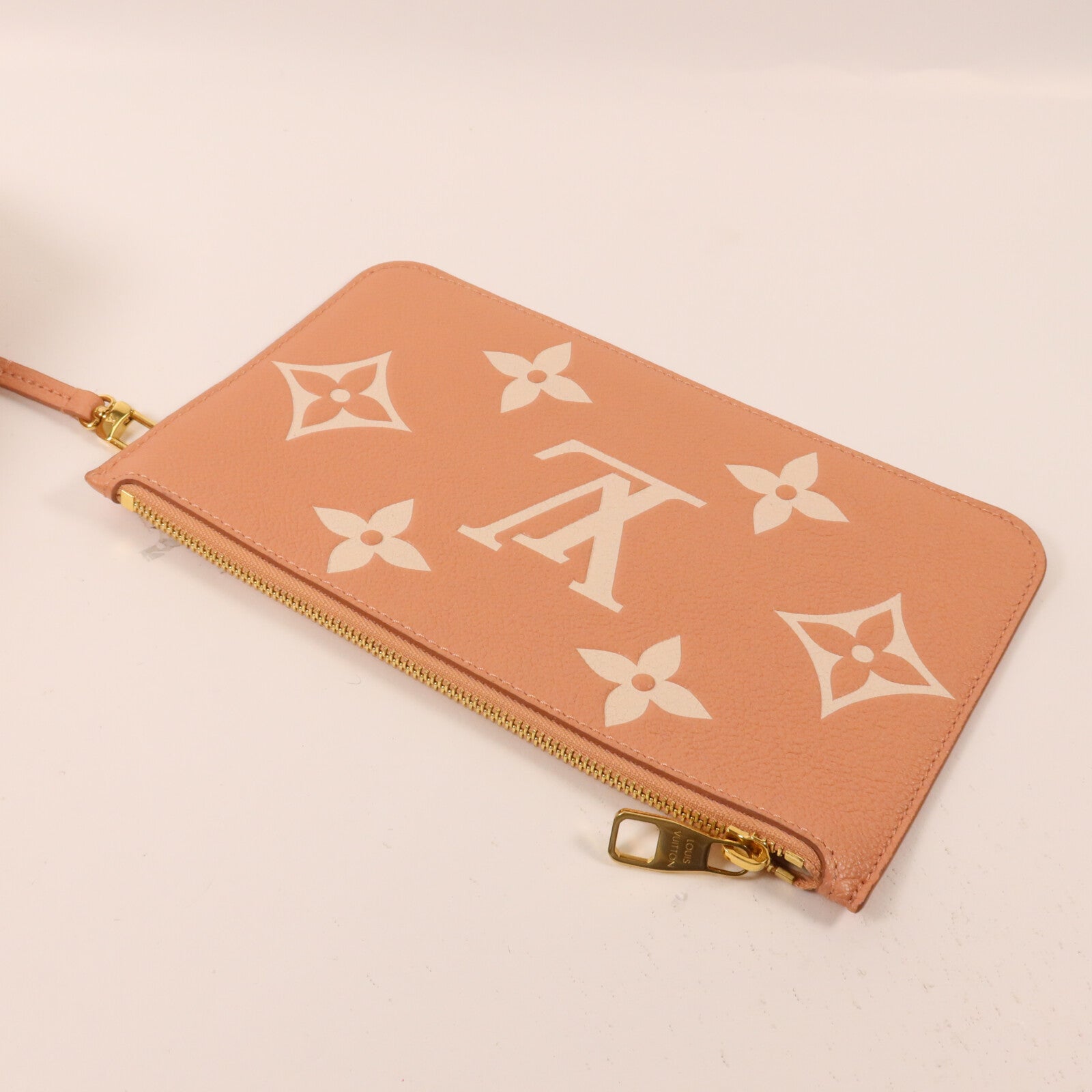 LOUIS VUITTON Monogram Empreinte Neverfull MM手挽袋