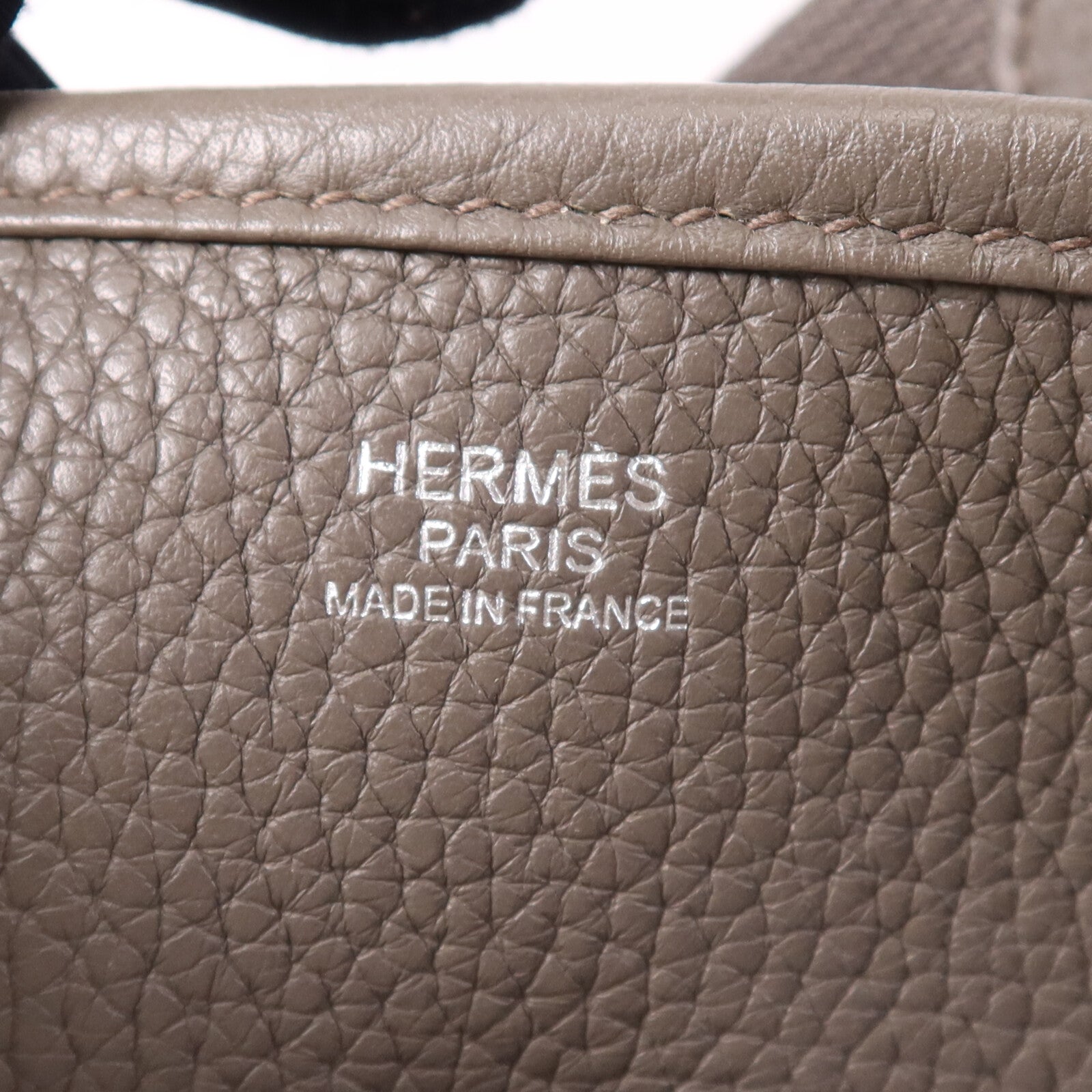 HERMES Clemence皮革Evelyne GM銀扣肩背袋Etain