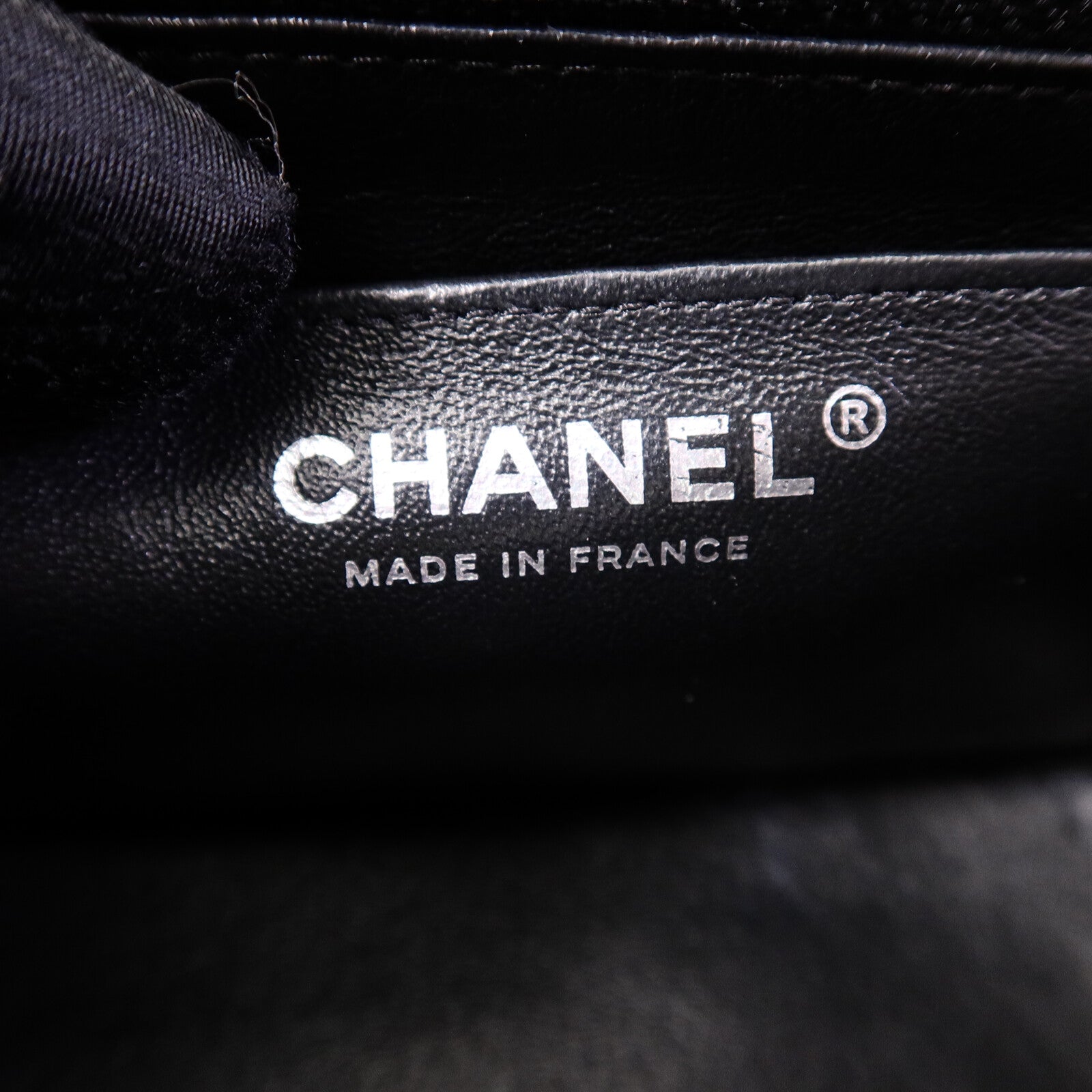 CHANEL 羊皮皮革Mini Classic 17鏈帶肩背袋