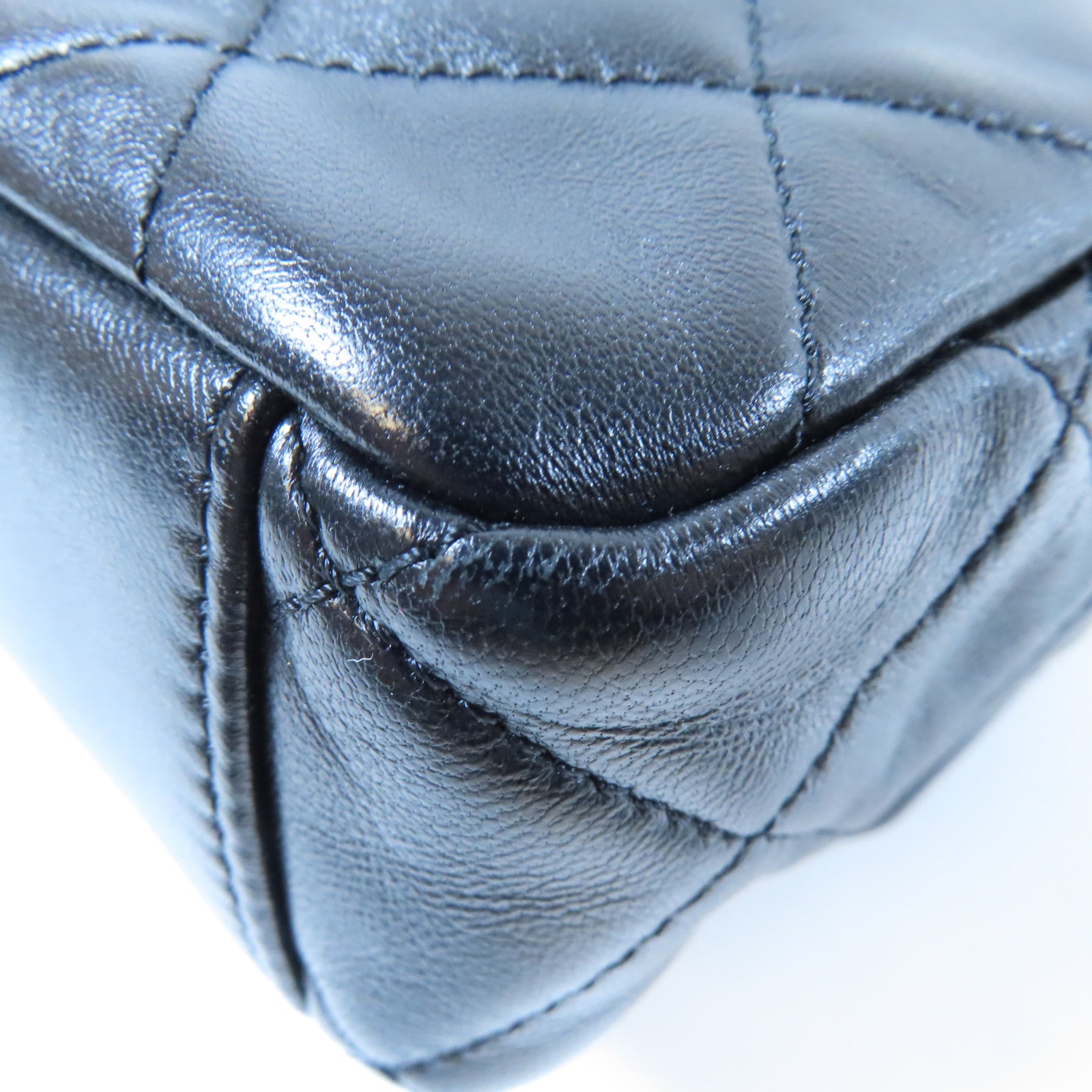 CHANEL 羊皮皮革Chain Flap Bag金扣鏈帶肩背袋黑色