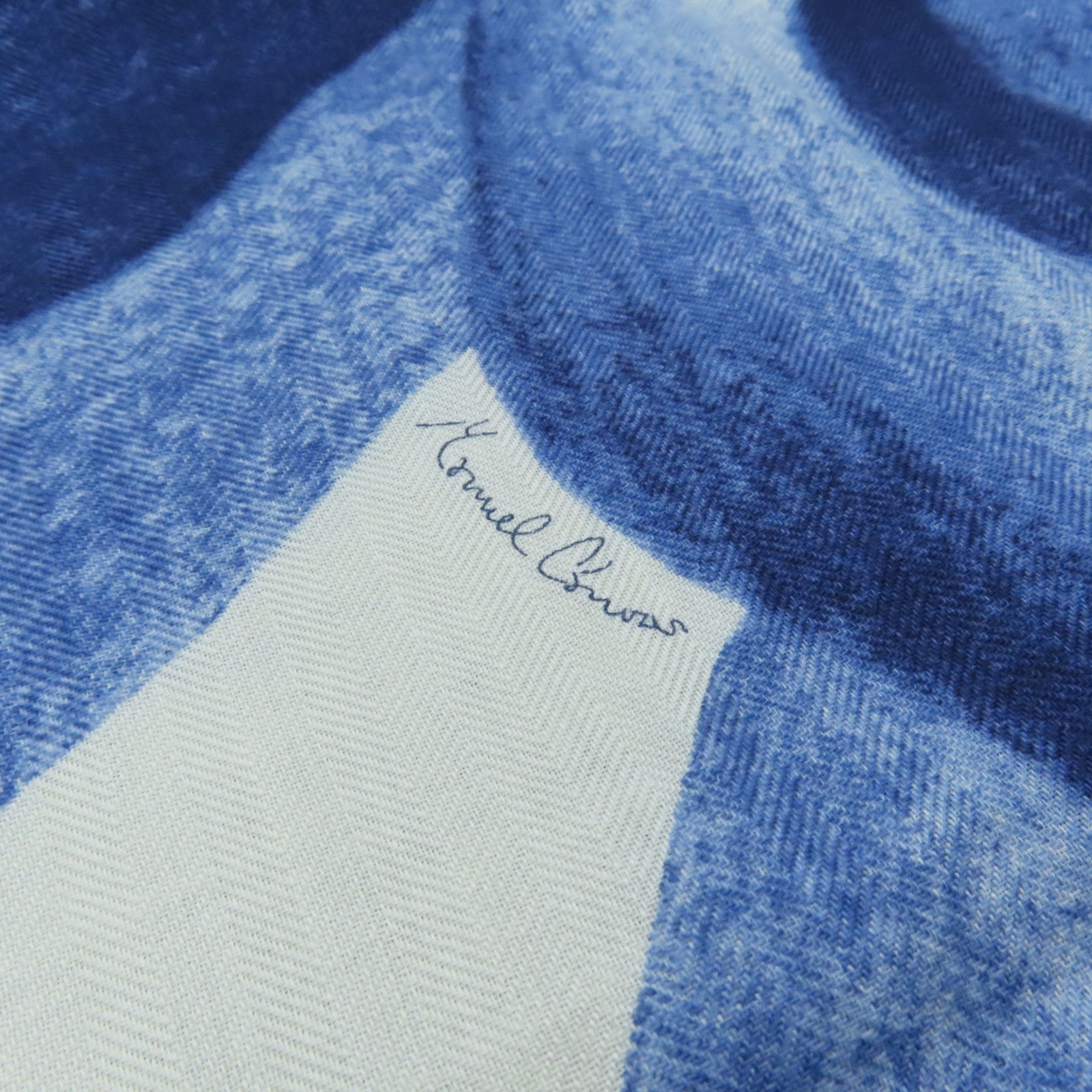 HERMES 【激減優惠】羊絨/絲質Scarf圍巾白色/藍色