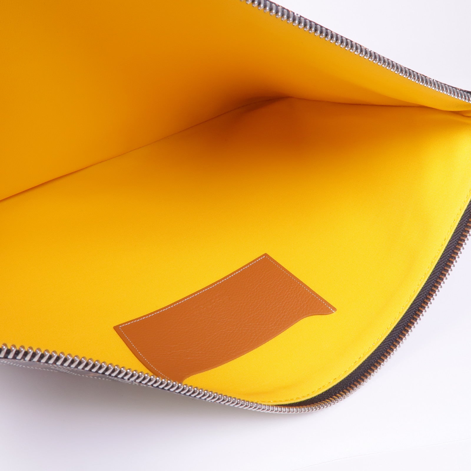 GOYARD 塗層帆布Clutch銀扣手拿包