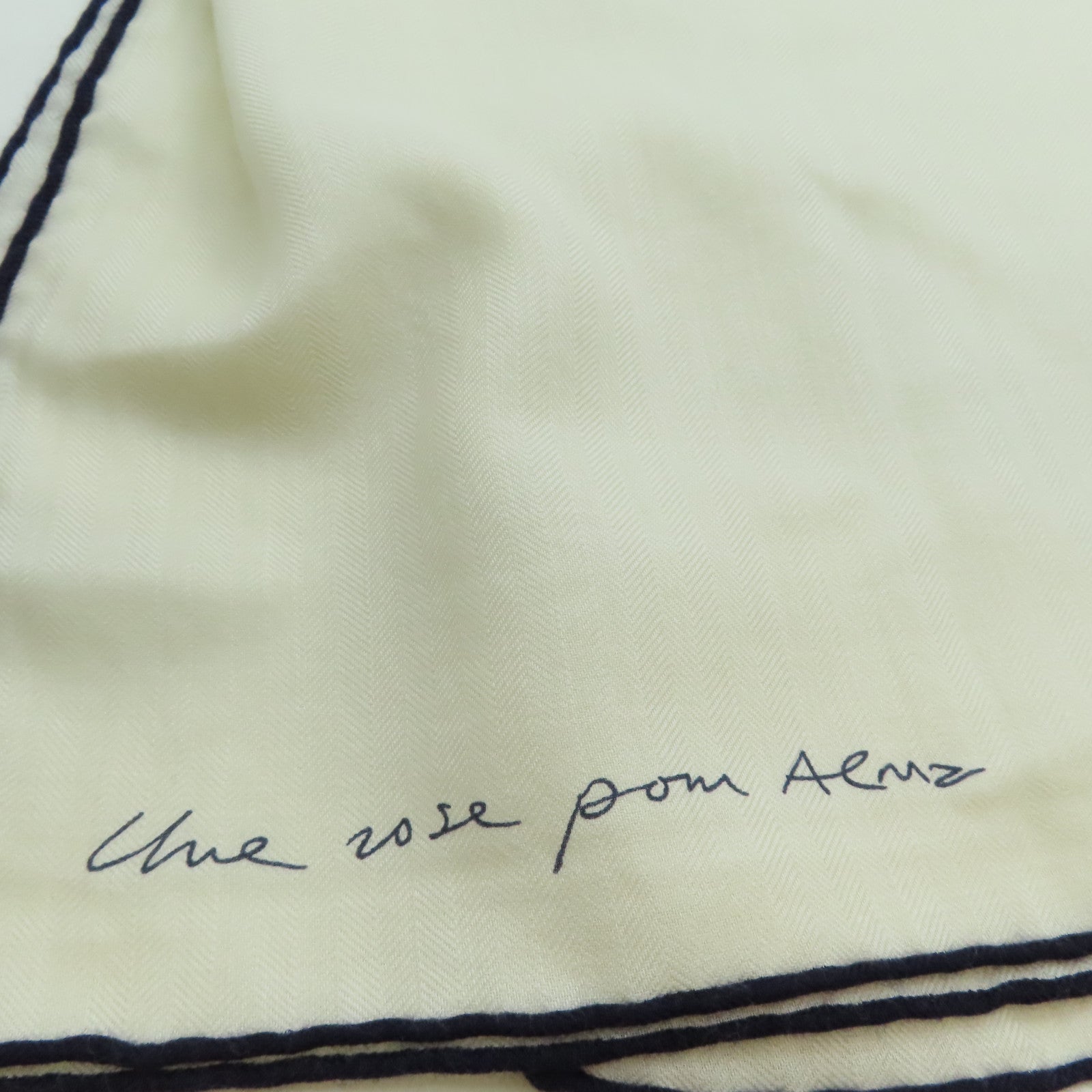 HERMES 【激減優惠】羊絨/絲質Scarf圍巾白色/藍色