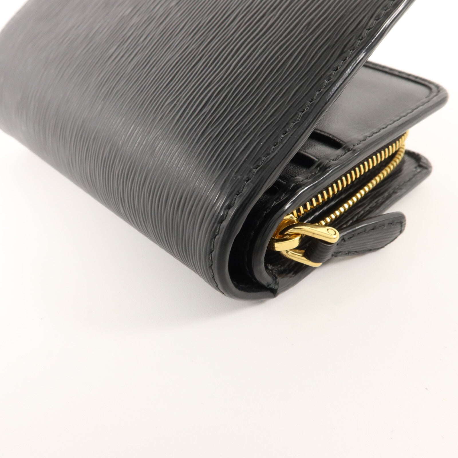 PRADA Saffiano皮革Bifold Wallet錢包