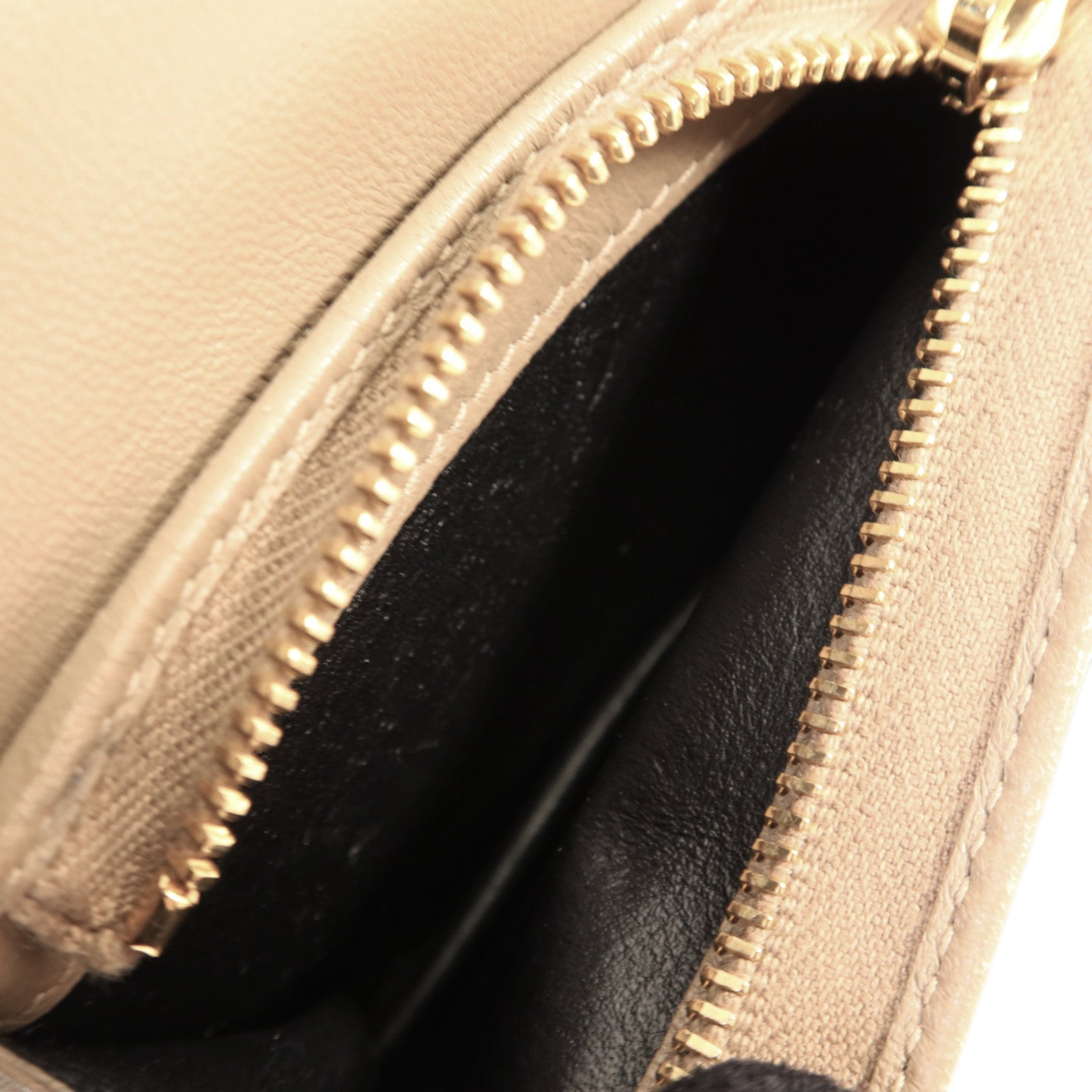 SAINT LAURENT 羊皮皮革Wallet金扣錢包