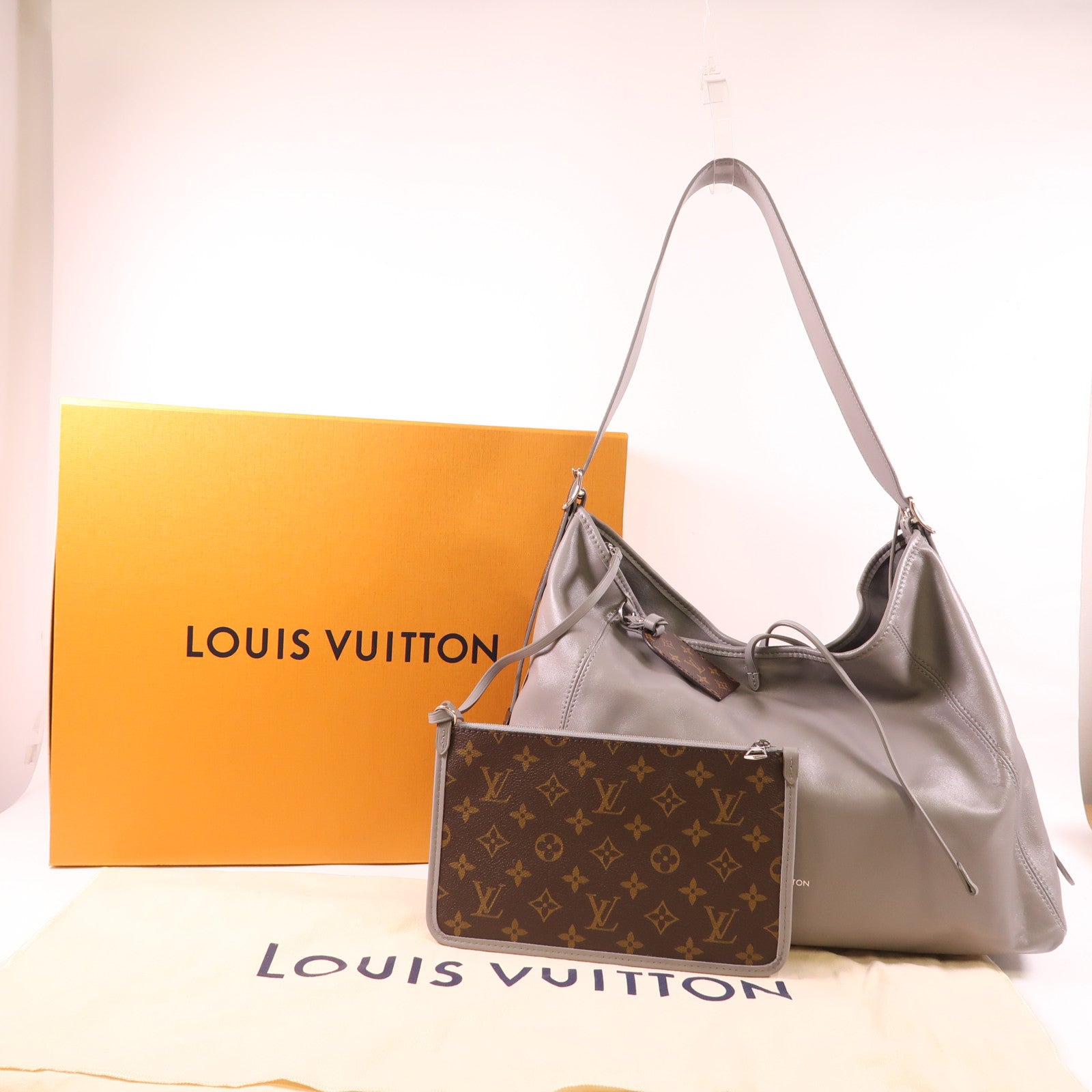 LOUIS VUITTON 羊皮皮革CarryAll Vibe MM銀扣肩背袋– Brand Off Hong