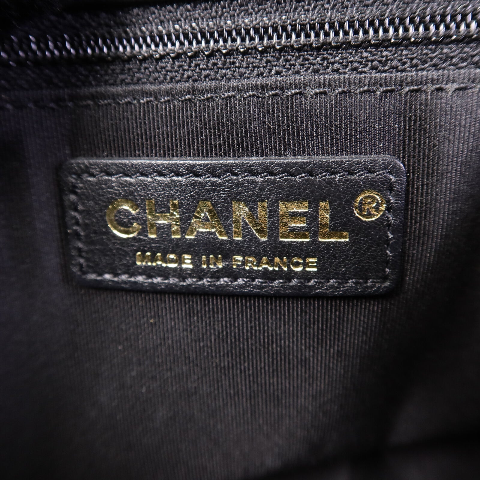 CHANEL 牛皮皮革Bicolor Braided Suddle Flap Bag鏈帶肩背袋