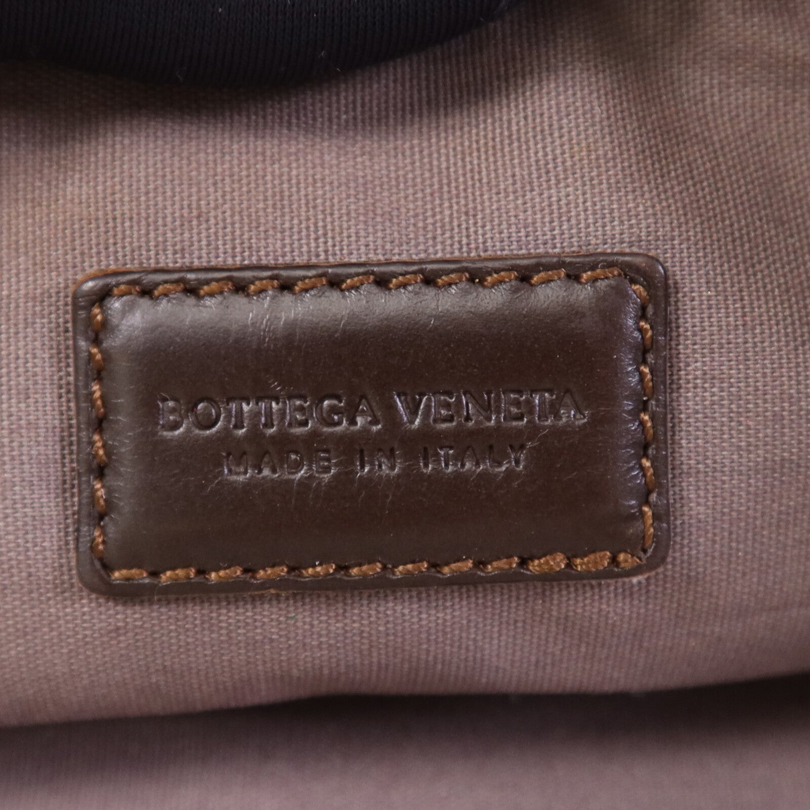 BOTTEGA VENETA 【激減優惠】牛皮皮革Pouch手拿包
