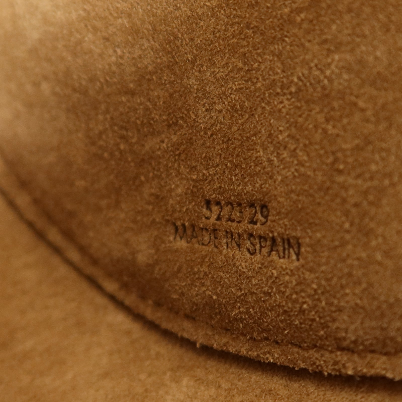 LOEWE 牛皮皮革Mini Gate Bag金扣肩背袋