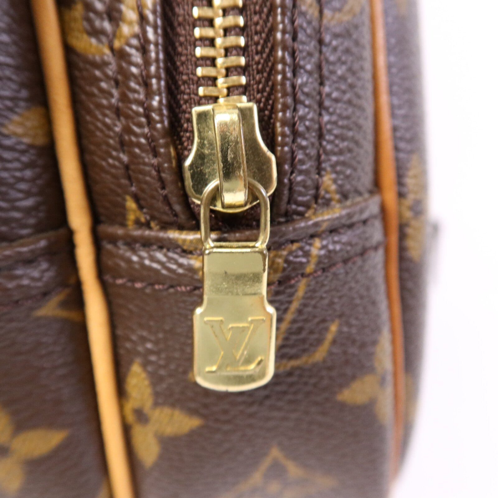 LOUIS VUITTON Monogram Reporter PM金扣肩背袋