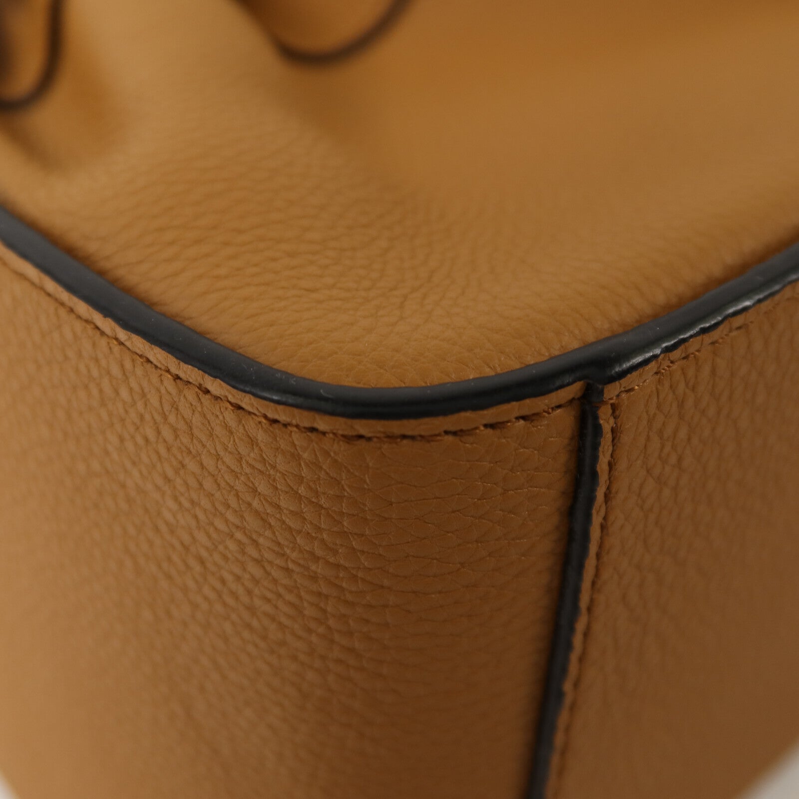 LOEWE 牛皮皮革Hammock Mini手挽肩背兩用袋