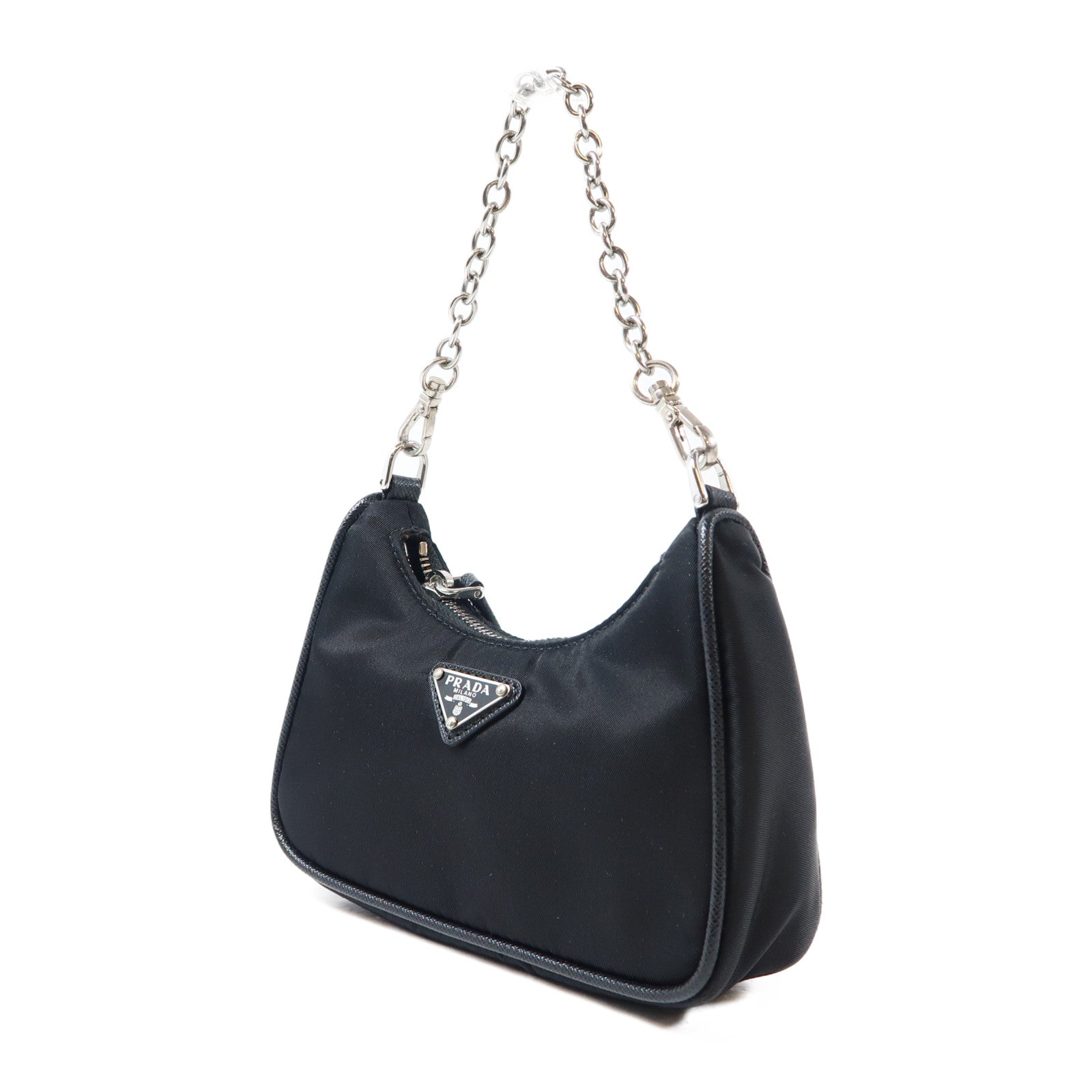 PRADA 尼龍Mini Pouch Bag銀扣手拿包黑色