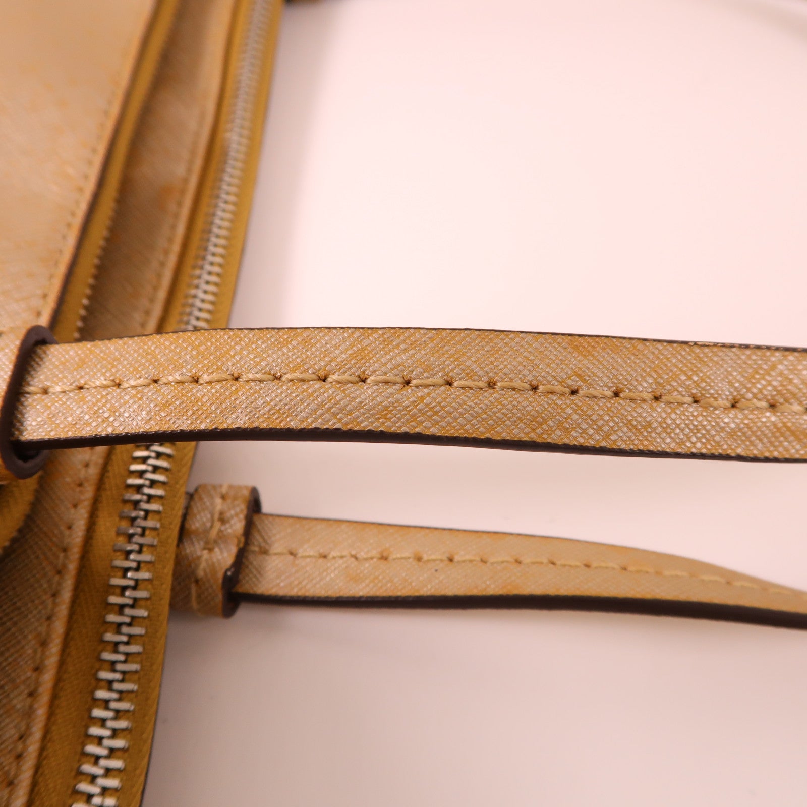 COACH 皮革Shoulder Bag銀扣肩背袋