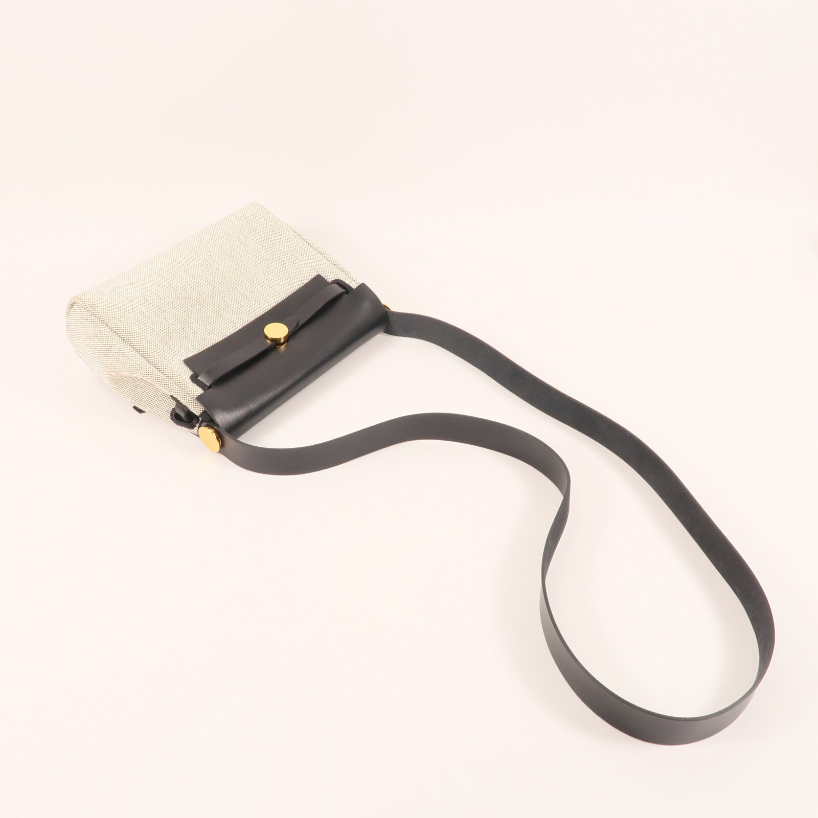 HERMES 帆布Mini Herbag金扣肩背袋