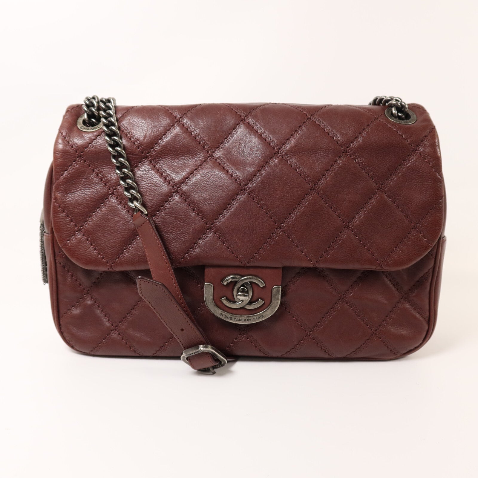 CHANEL 牛皮皮革Chain Shoulder銀扣鏈帶肩背袋