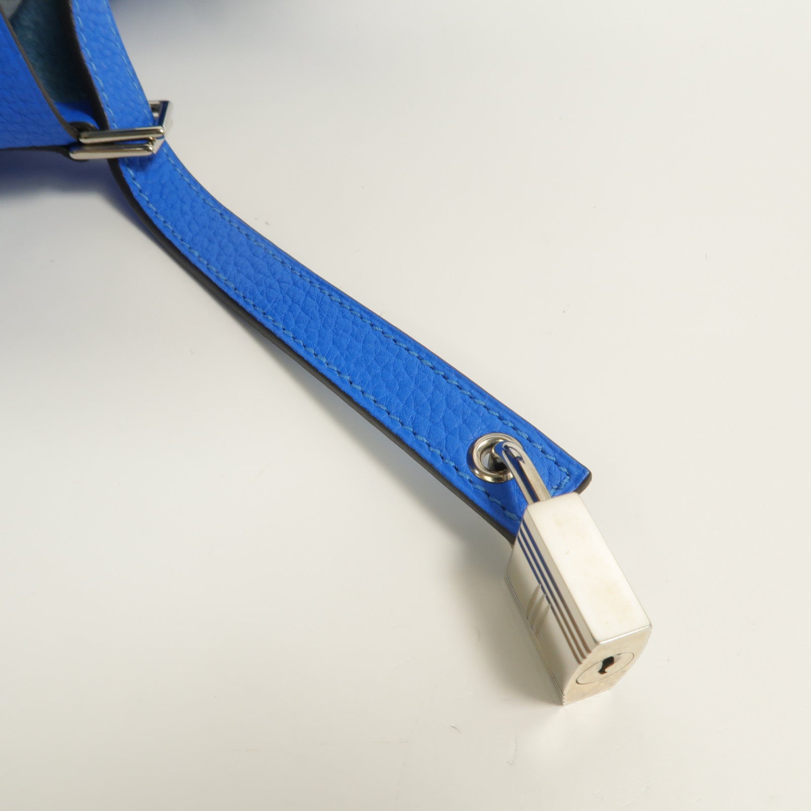 HERMES Clemence皮革Picotin MM手挽袋Bleu Hydra