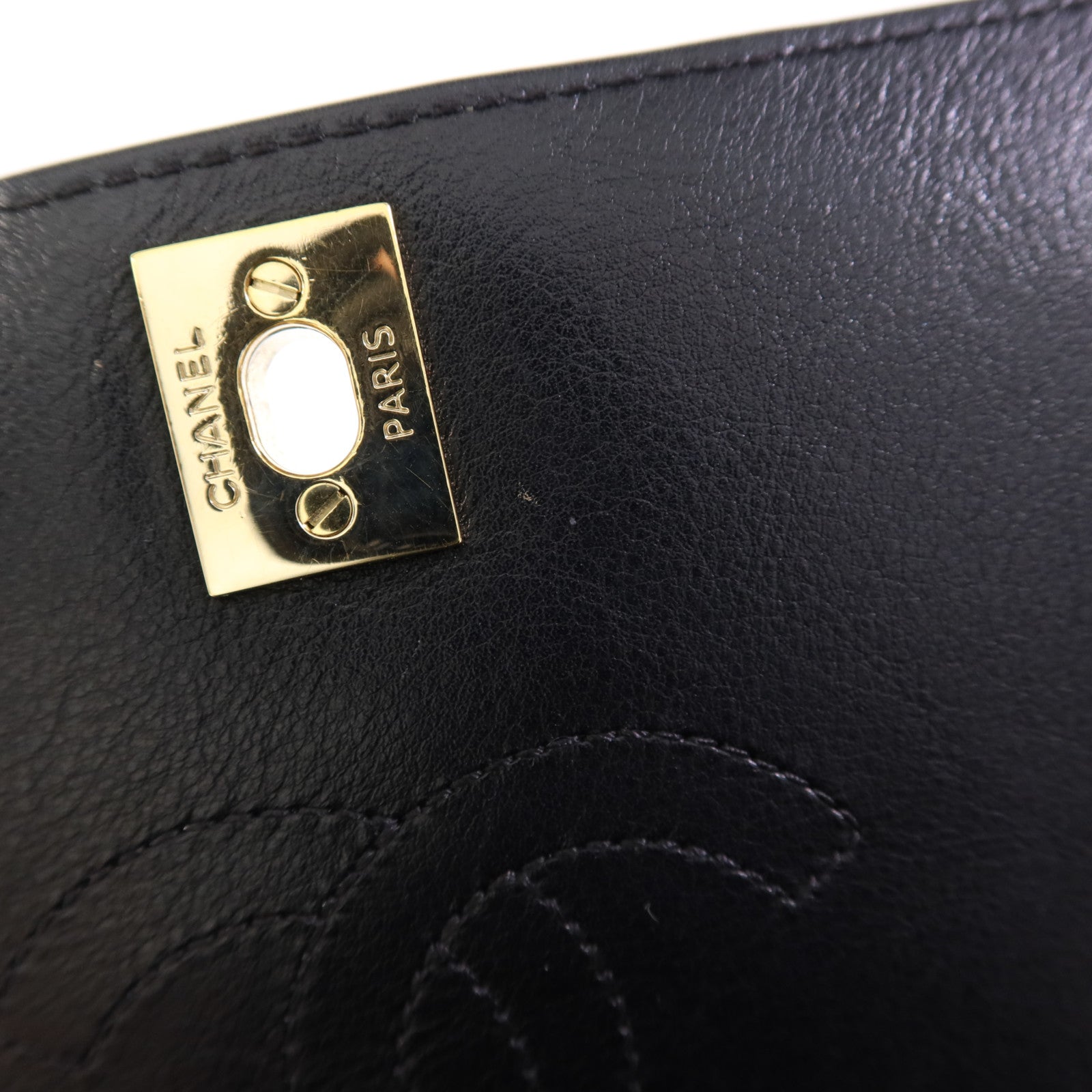 CHANEL 牛皮皮革Shoulder Bag金扣鏈帶肩背袋