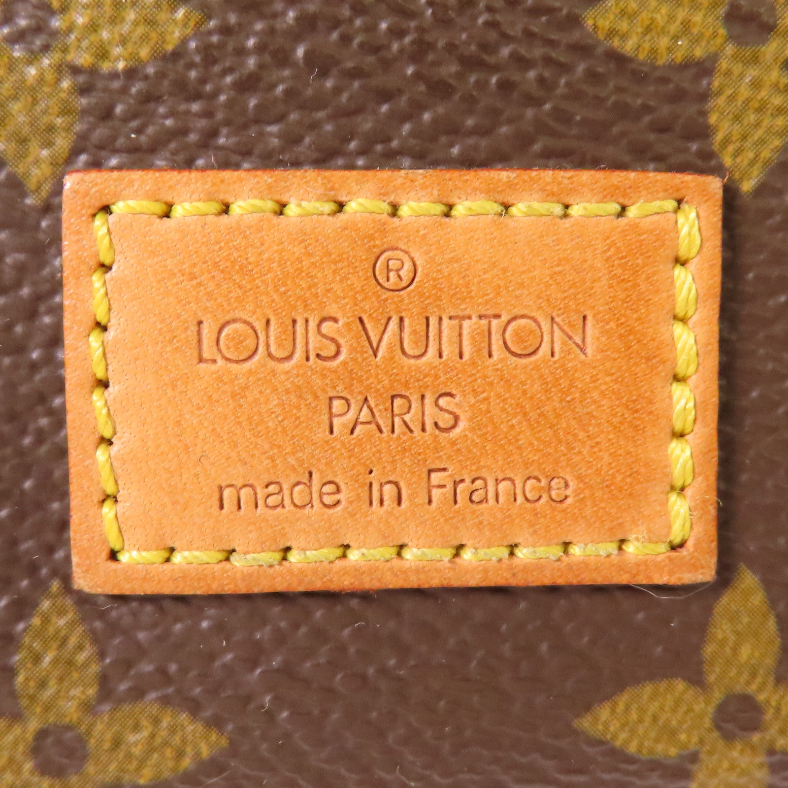 LOUIS VUITTON Monogram Saumur 30金扣肩背袋