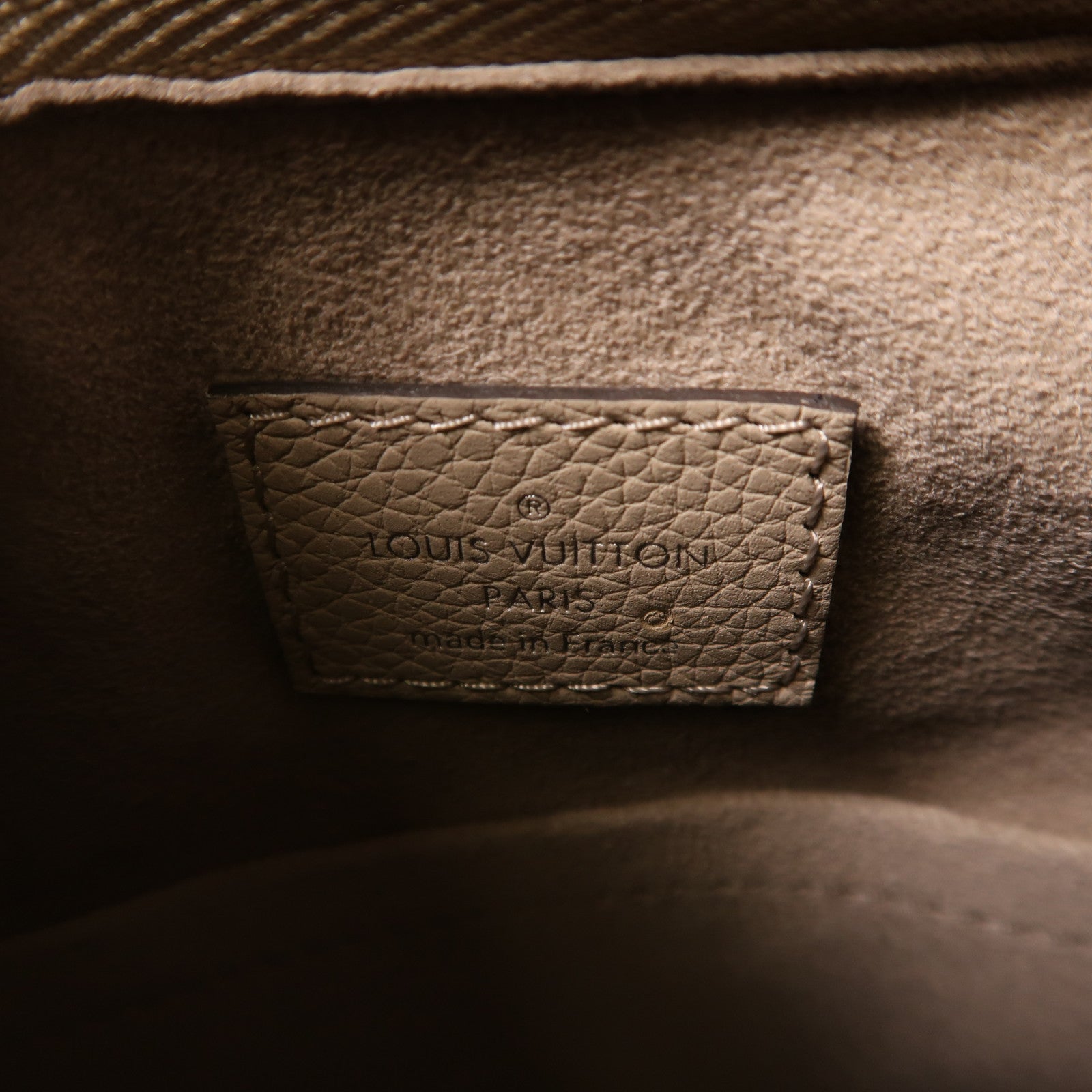 LOUIS VUITTON LV SHW Why Knot PM Shoulder Bag M20701 Mahina Beige