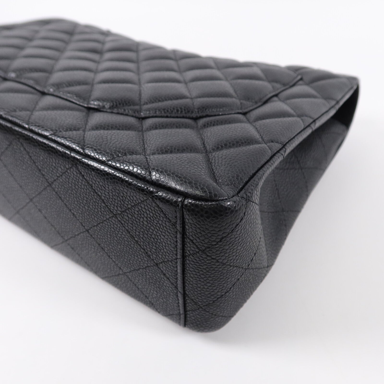 CHANEL Maxi Classic鏈帶肩背袋