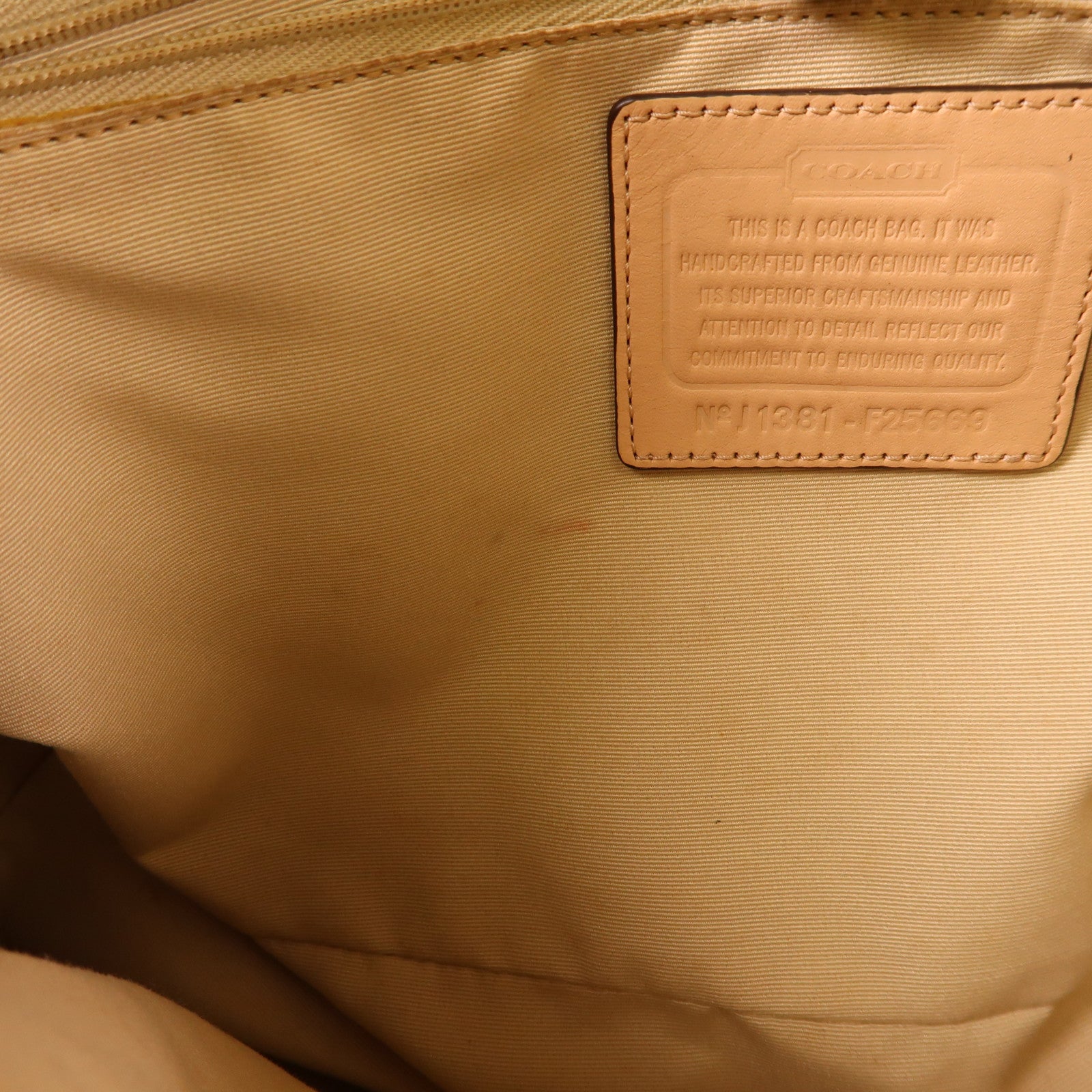 COACH 【激減優惠】皮革Shoulder Bag銀扣肩背袋