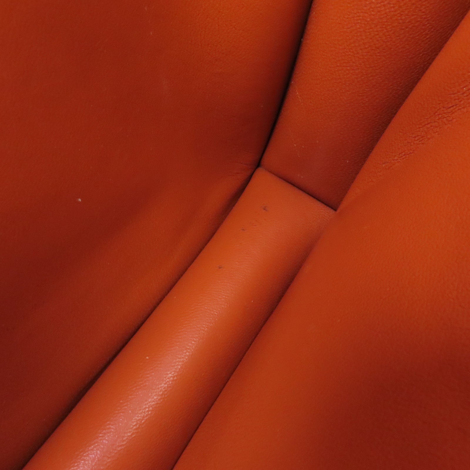 CELINE 【激減優惠】牛皮皮革Celine Box金扣肩背袋粉紅色