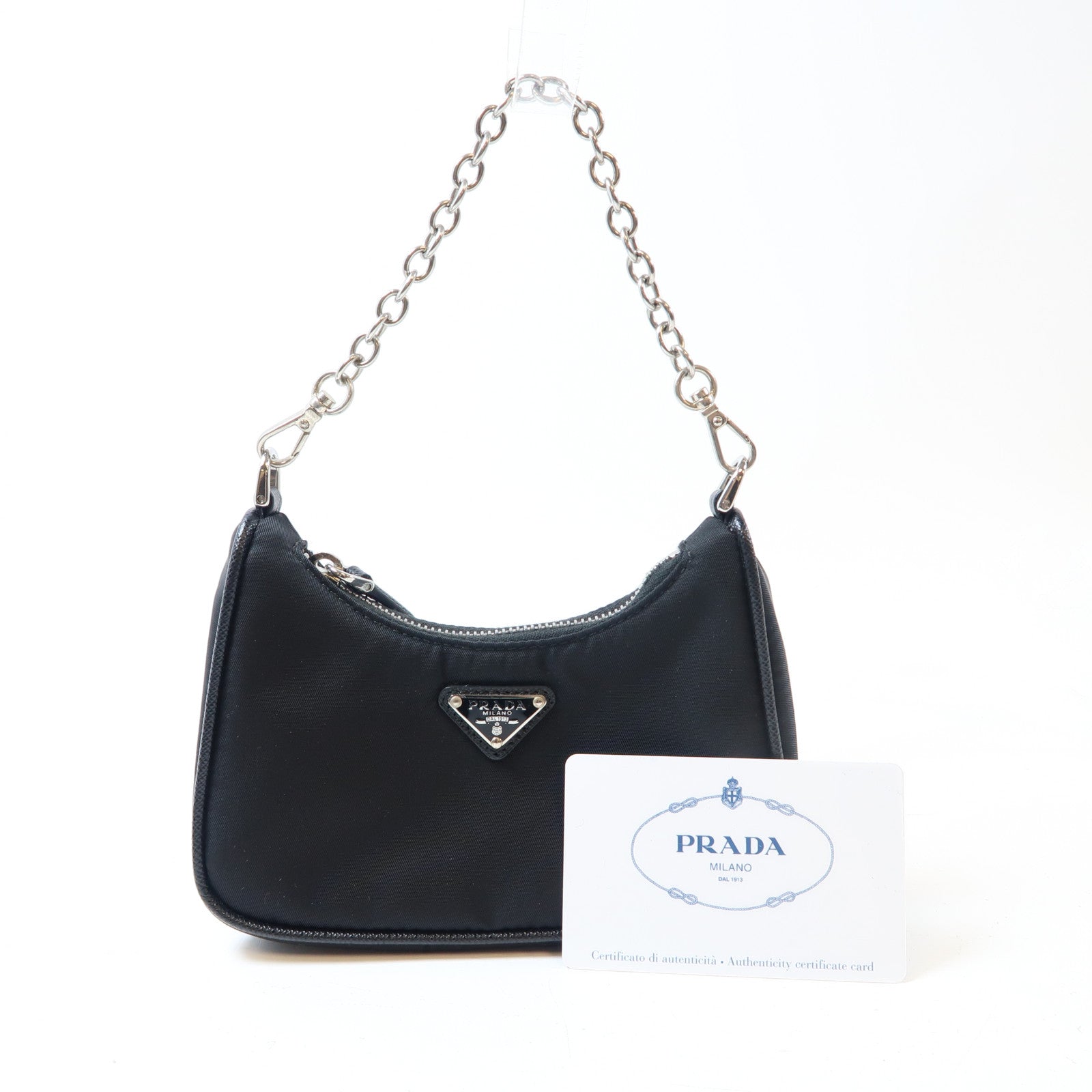 PRADA 尼龍Mini Pouch Bag銀扣手拿包黑色