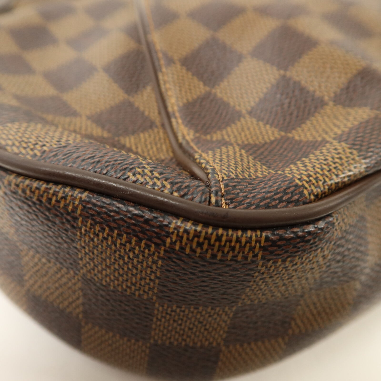 LOUIS VUITTON Damier Thames PM肩背袋