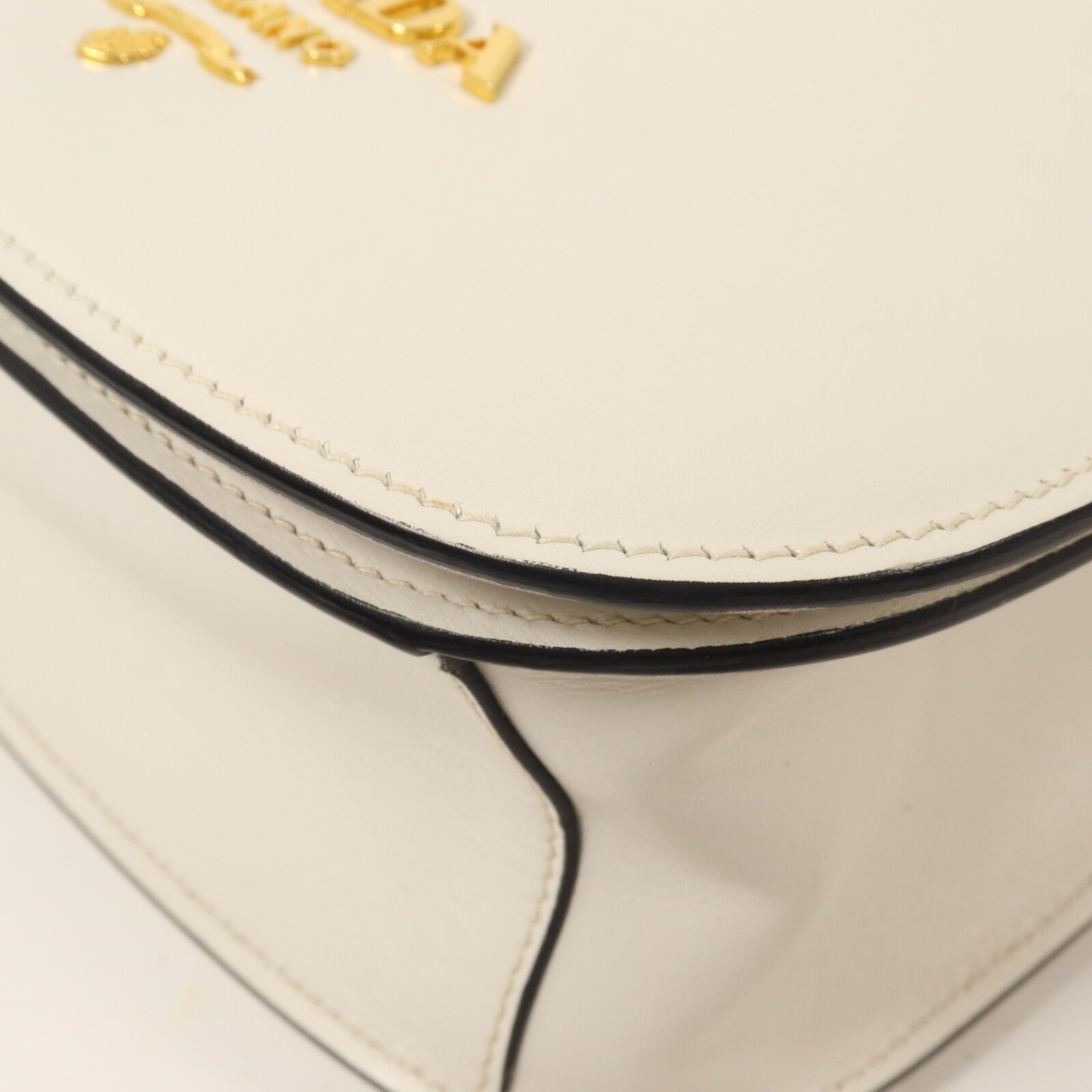 PRADA 牛皮皮革Pionniere肩背袋
