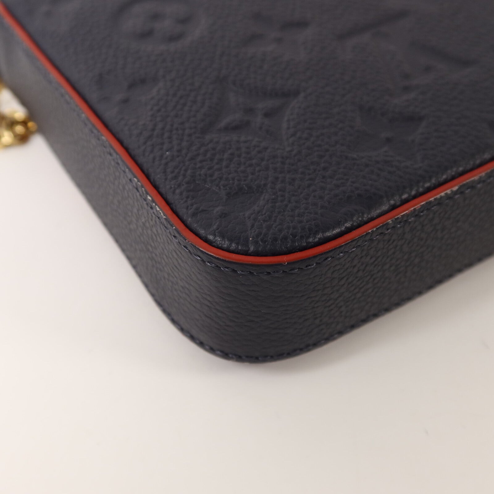 LOUIS VUITTON Monogram Empreinte Pochette Felicie金扣鏈帶肩背袋