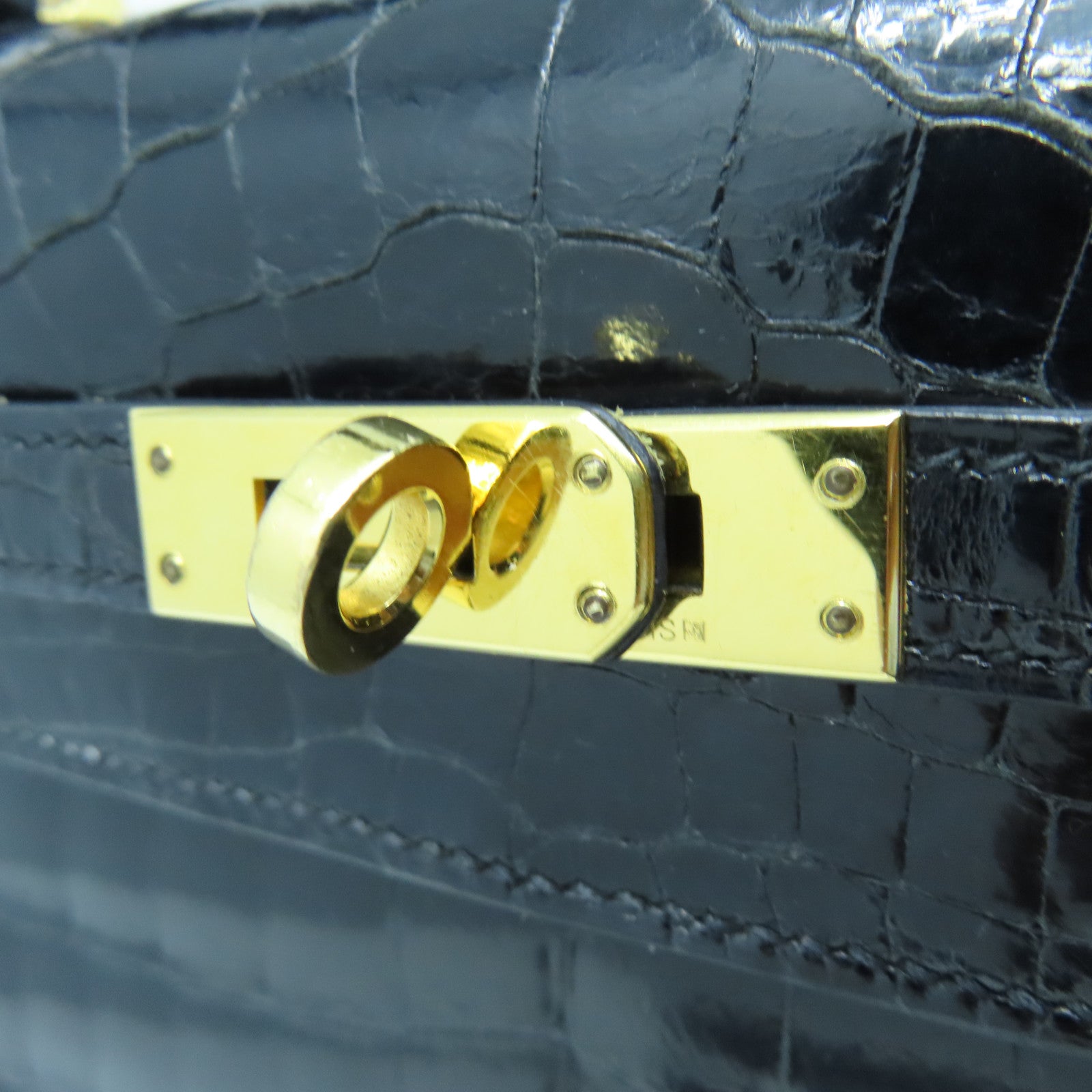 HERMES crocodile leather Kelly 25 gold buckle handle shoulder bag black