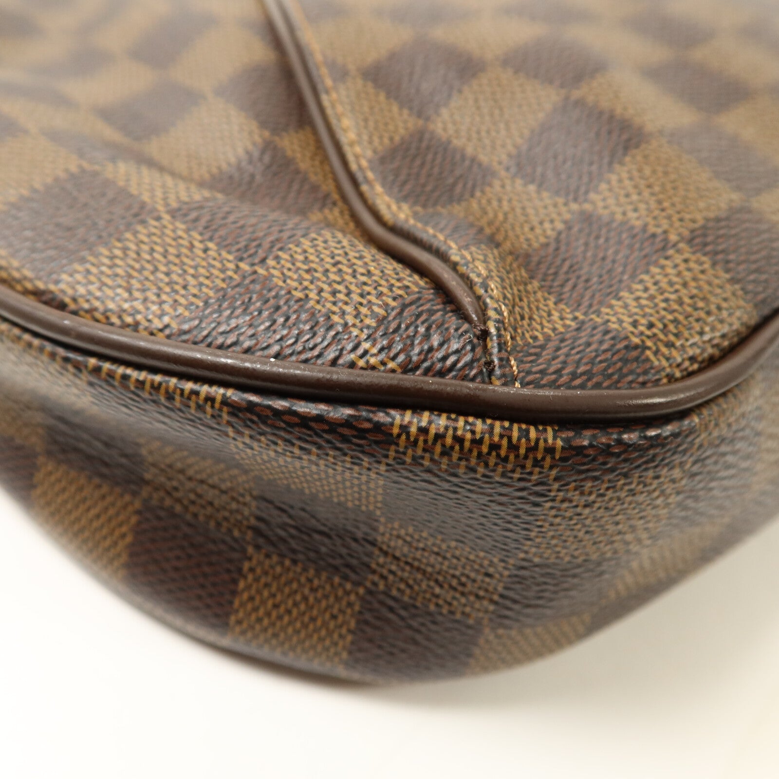 LOUIS VUITTON Damier Thames PM肩背袋