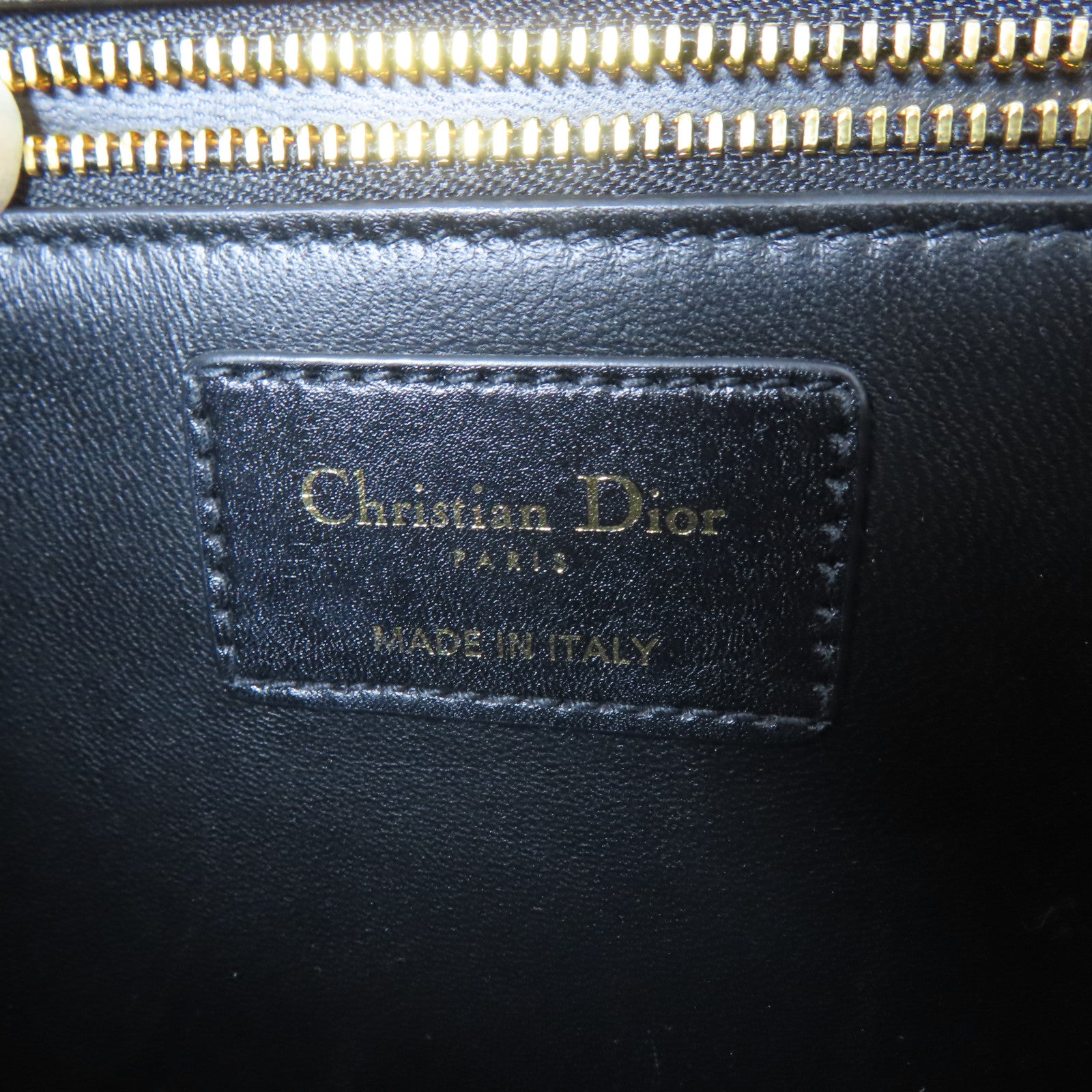 Dior 牛皮皮革Montaigne金扣肩背袋黑色