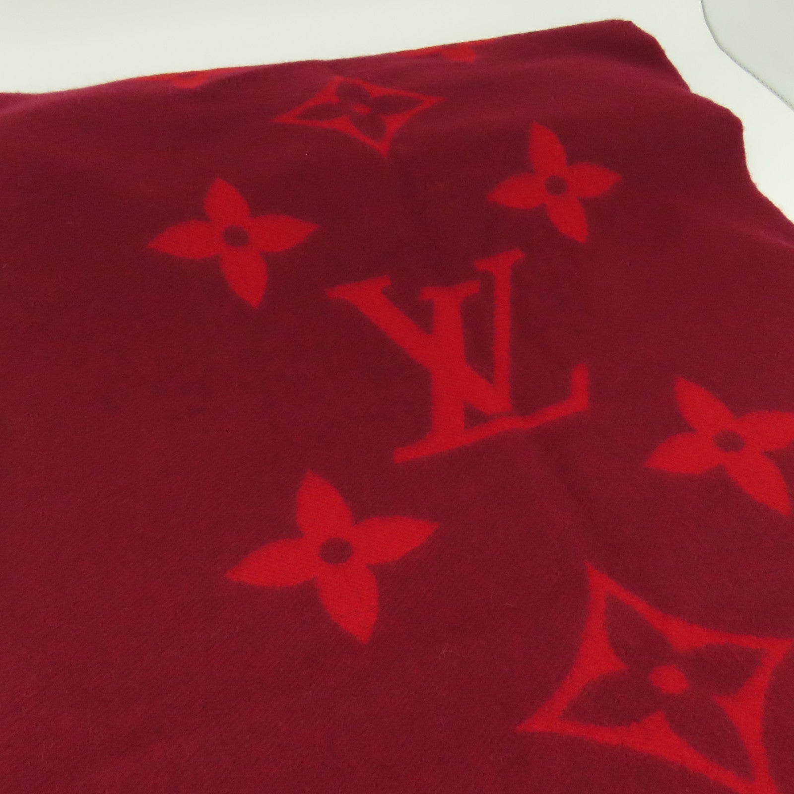 LOUIS VUITTON 【激減優惠】羊絨Reykjavik Scarf圍巾酒紅色